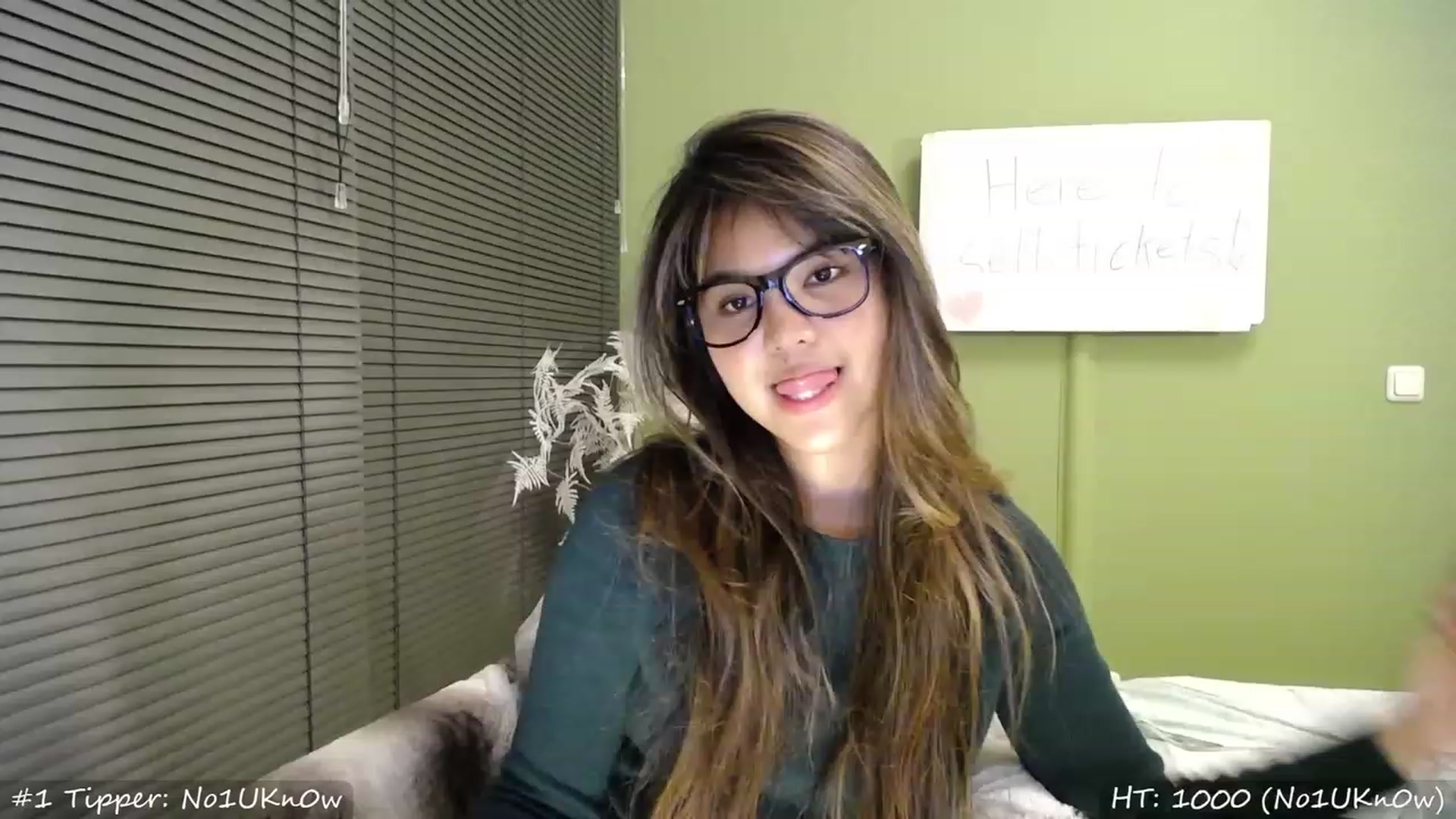 Gallery image thumbnail from MissMasie's myfreecams stream on, 09/15/2023, 21:28 image 16 of 20