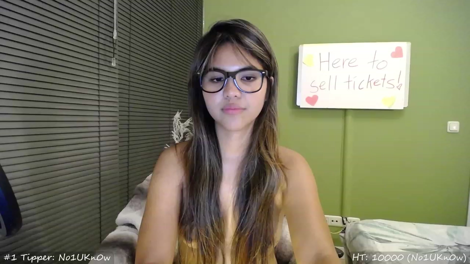 Gallery image thumbnail from MissMasie's myfreecams stream on, 09/15/2023, 23:04 image 6 of 20