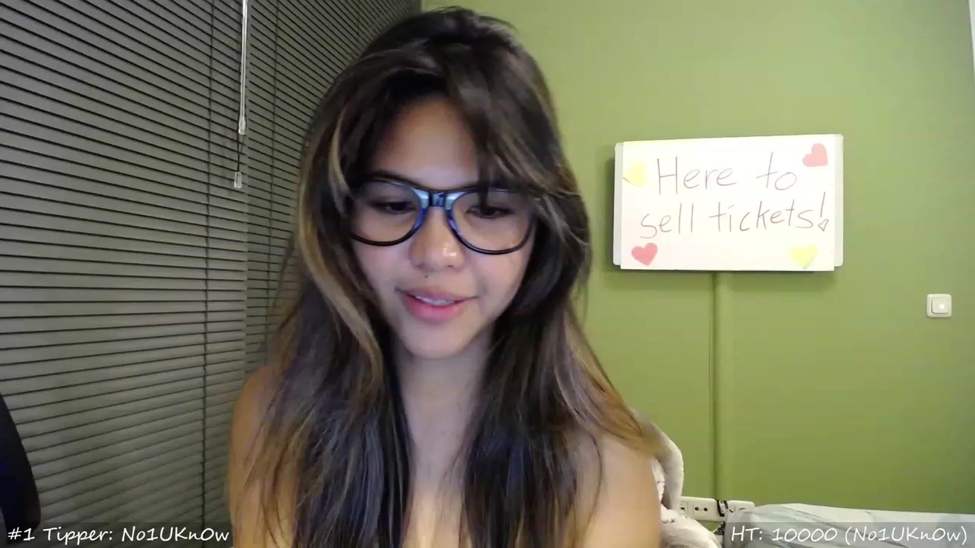 Gallery image thumbnail from MissMasie's myfreecams stream on, 09/15/2023, 23:04 image 17 of 20