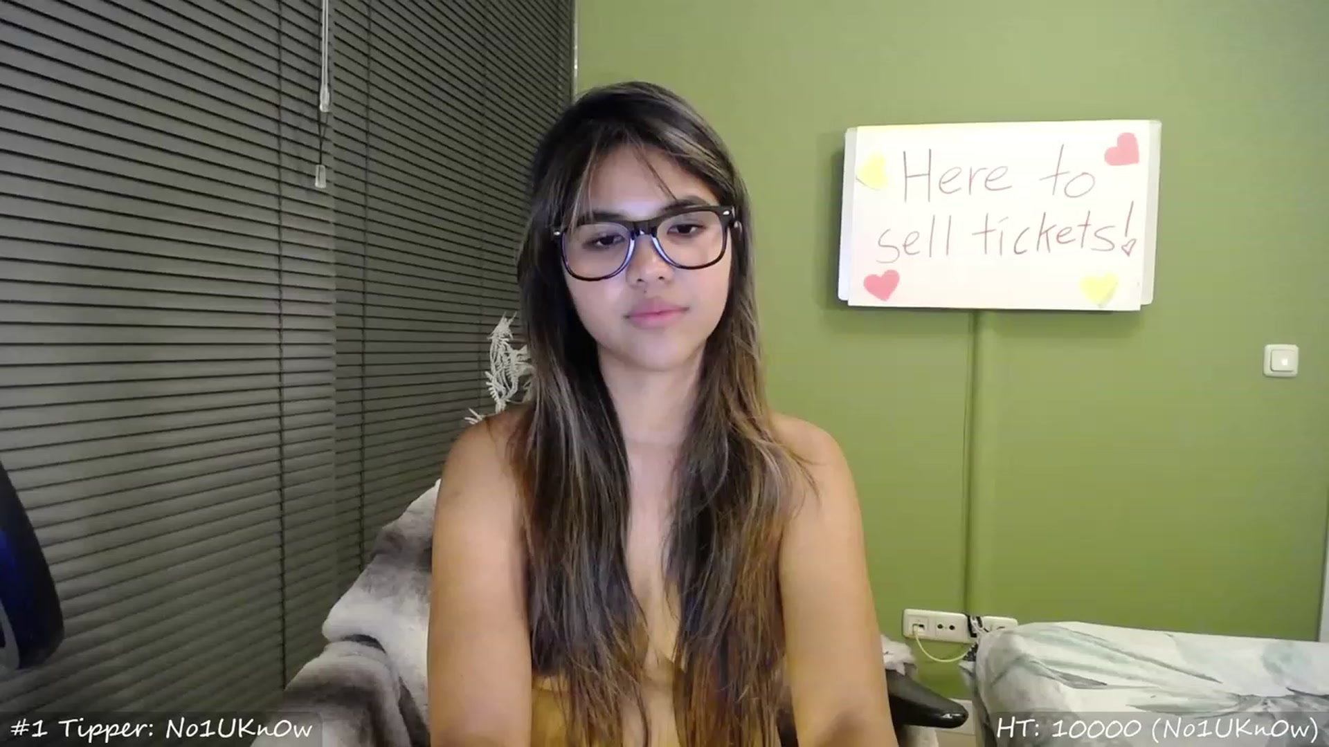 Gallery image thumbnail from MissMasie's myfreecams stream on, 09/15/2023, 23:04 image 7 of 20