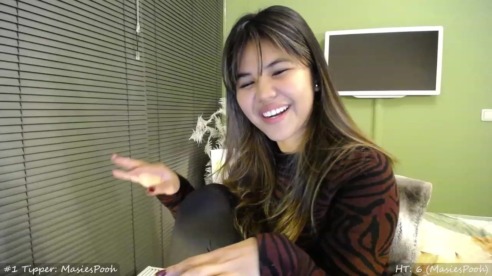 Gallery image thumbnail from MissMasie's myfreecams stream on, 09/22/2023, 21:01 image 2 of 20