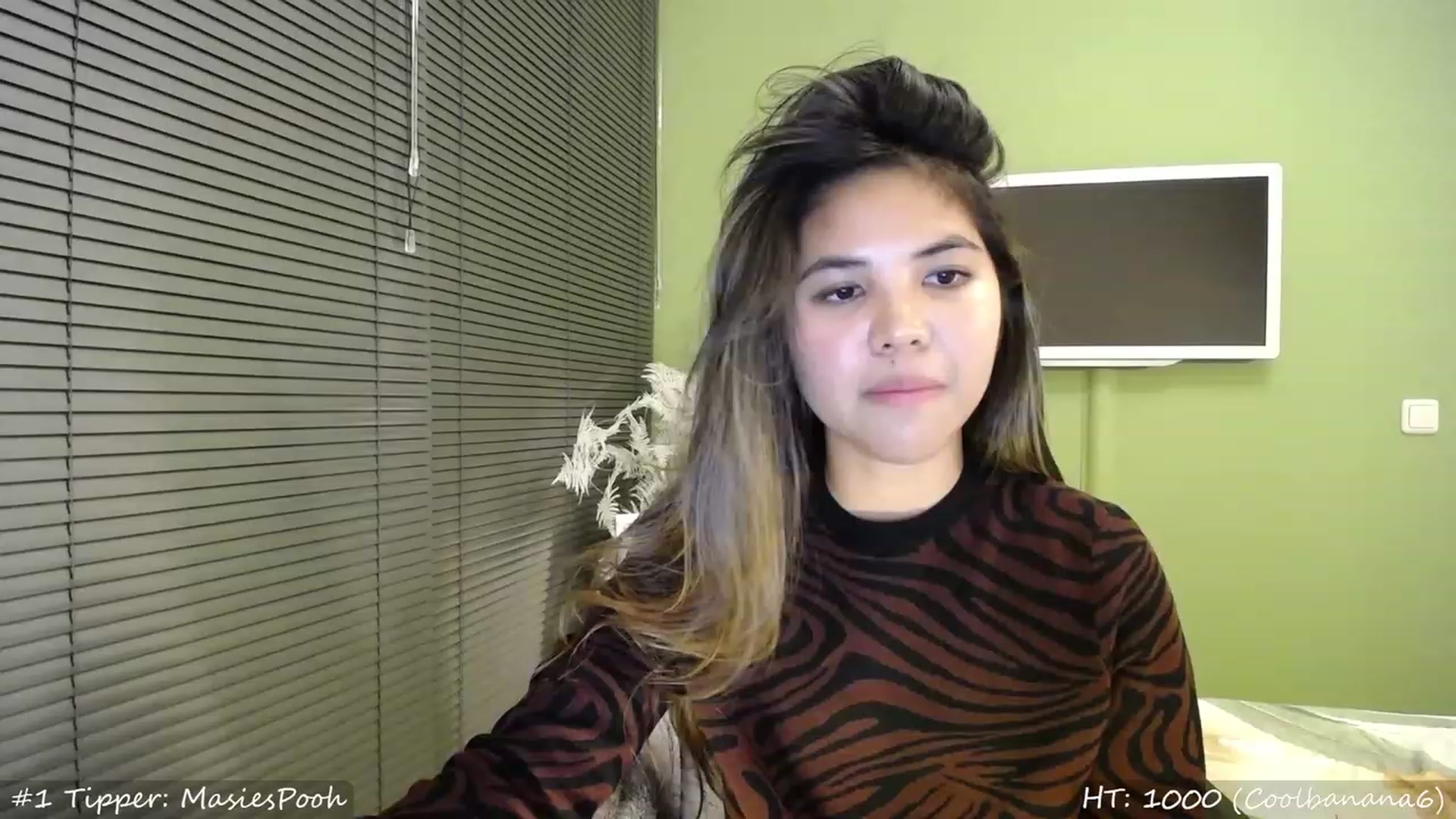 Gallery image thumbnail from MissMasie's myfreecams stream on, 09/22/2023, 21:01 image 12 of 20