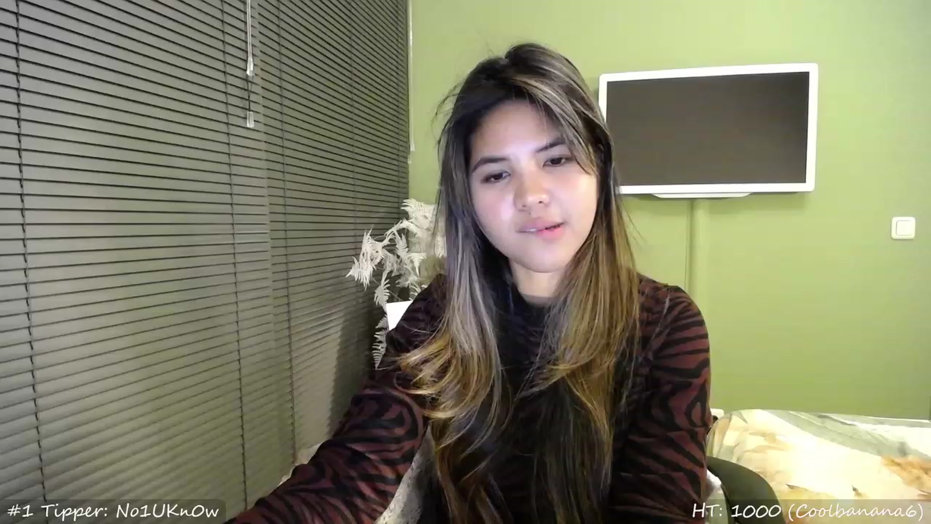Gallery image thumbnail from MissMasie's myfreecams stream on, 09/22/2023, 22:34 image 13 of 20