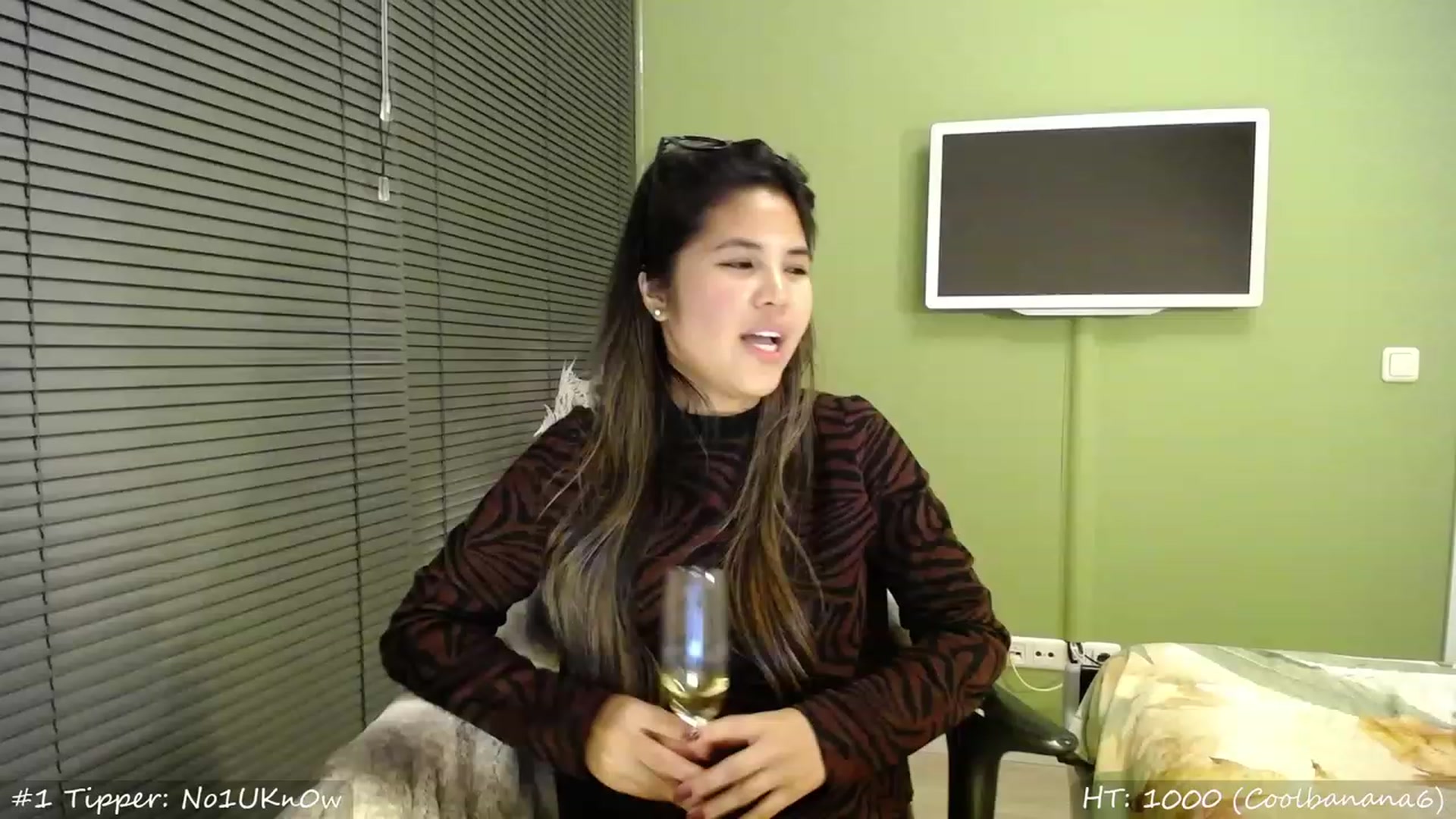 Gallery image thumbnail from MissMasie's myfreecams stream on, 09/22/2023, 22:34 image 3 of 20