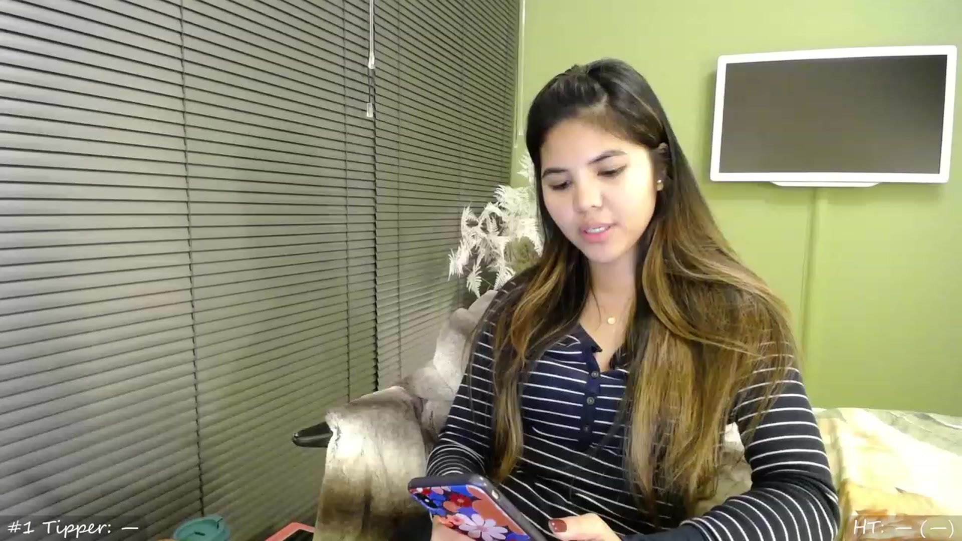 Gallery image thumbnail from MissMasie's myfreecams stream on, 09/24/2023, 19:33 image 3 of 20
