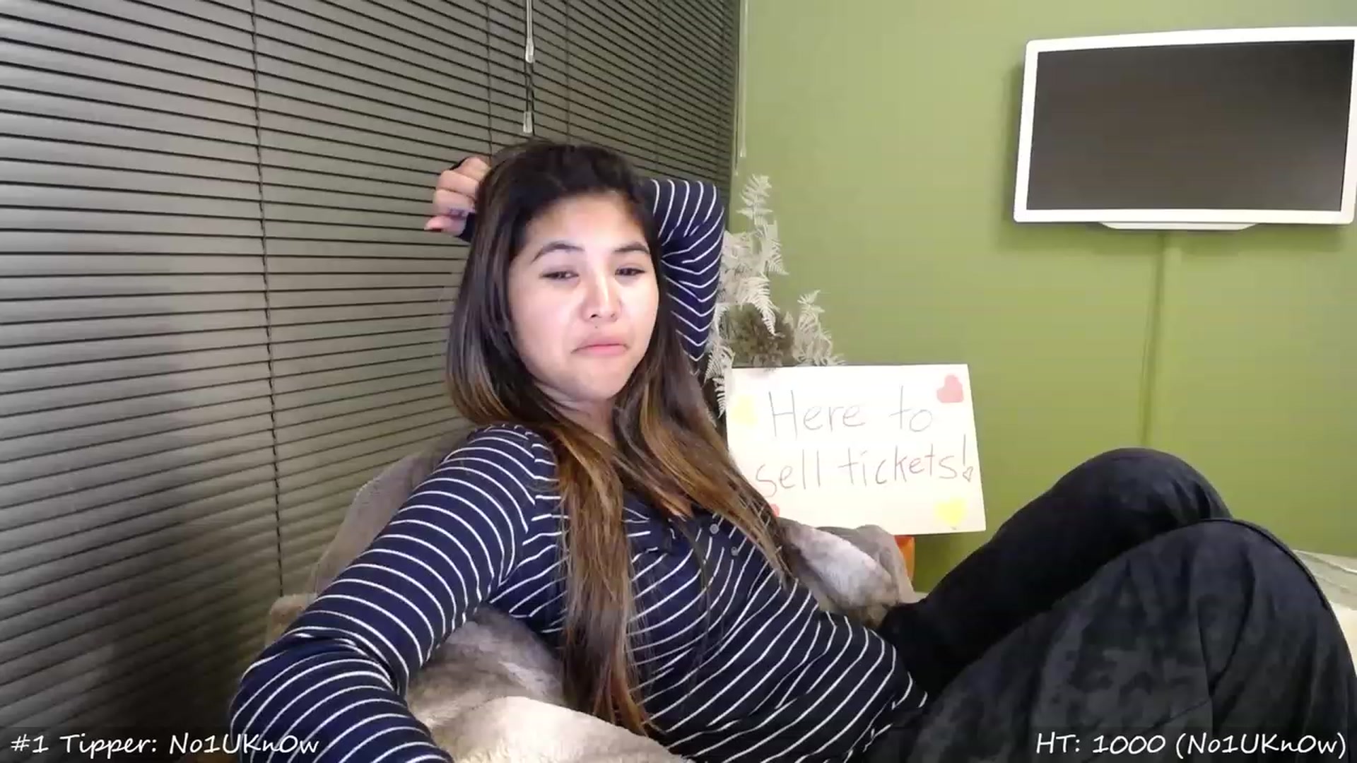 Gallery image thumbnail from MissMasie's myfreecams stream on, 09/24/2023, 21:01 image 12 of 20