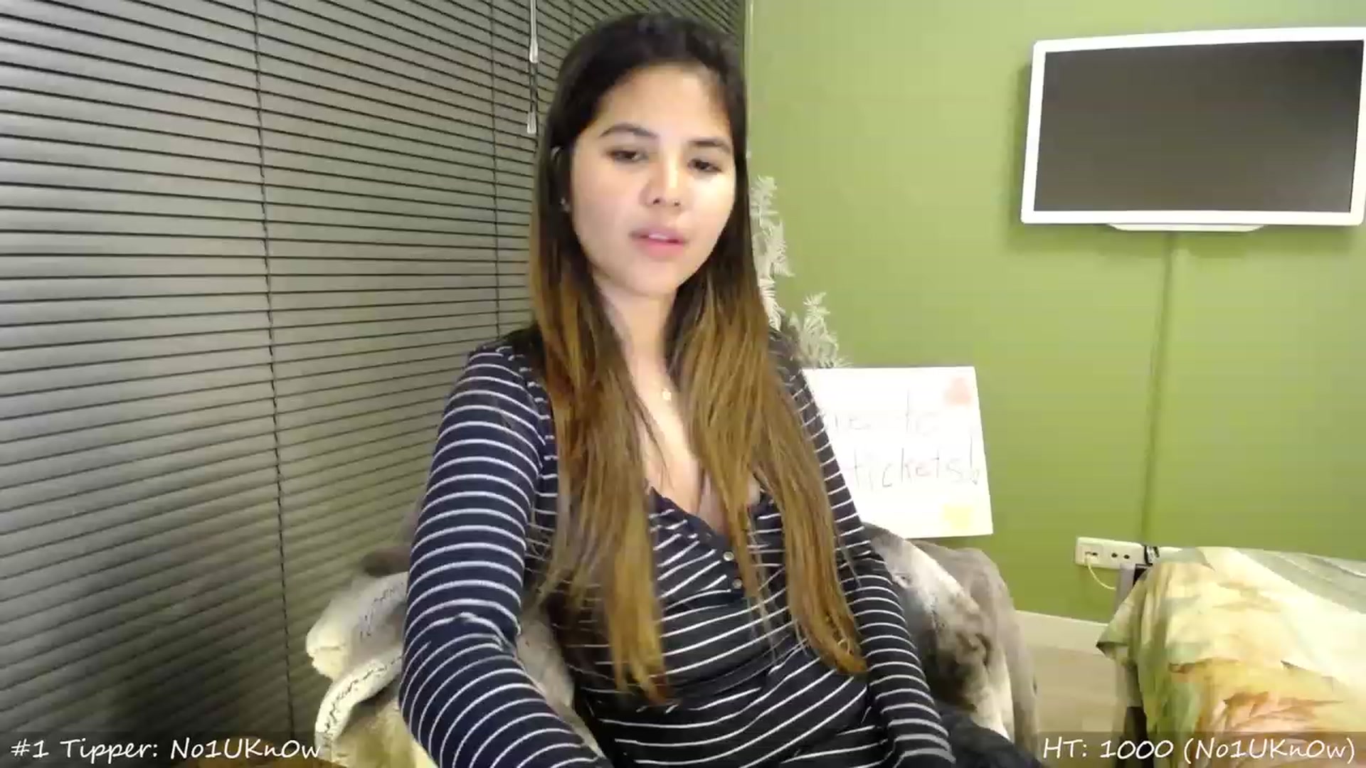 Gallery image thumbnail from MissMasie's myfreecams stream on, 09/24/2023, 21:01 image 5 of 20