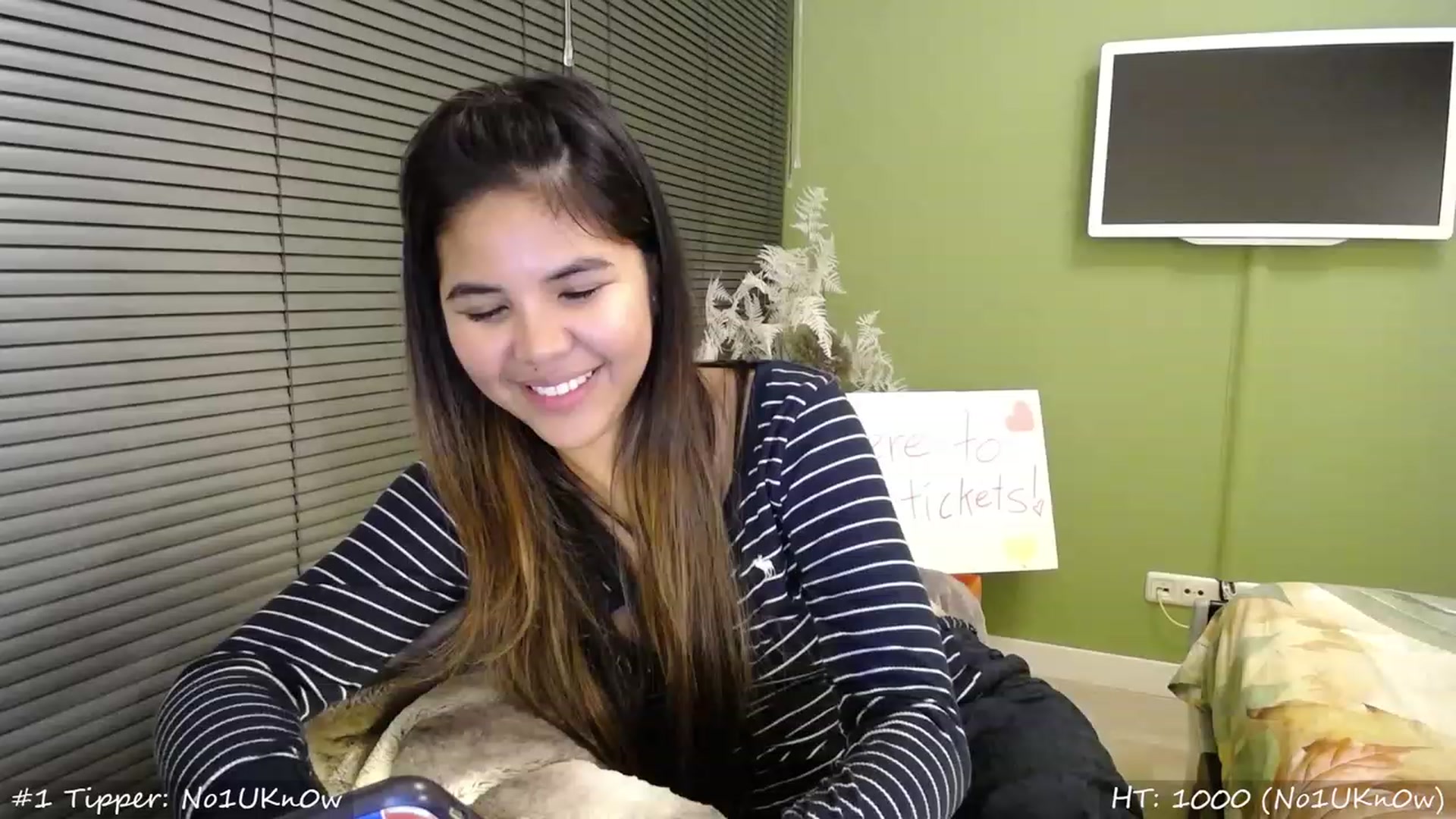 Gallery image thumbnail from MissMasie's myfreecams stream on, 09/24/2023, 21:01 image 15 of 20