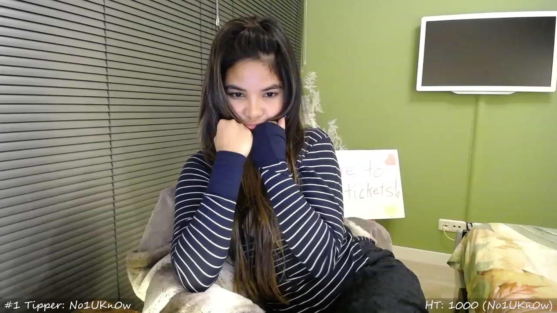 Gallery image thumbnail from MissMasie's myfreecams stream on, 09/24/2023, 21:01 image 16 of 20