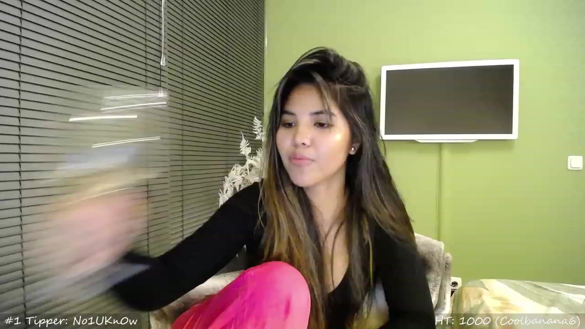 Gallery image thumbnail from MissMasie's myfreecams stream on, 09/29/2023, 21:40 image 6 of 20