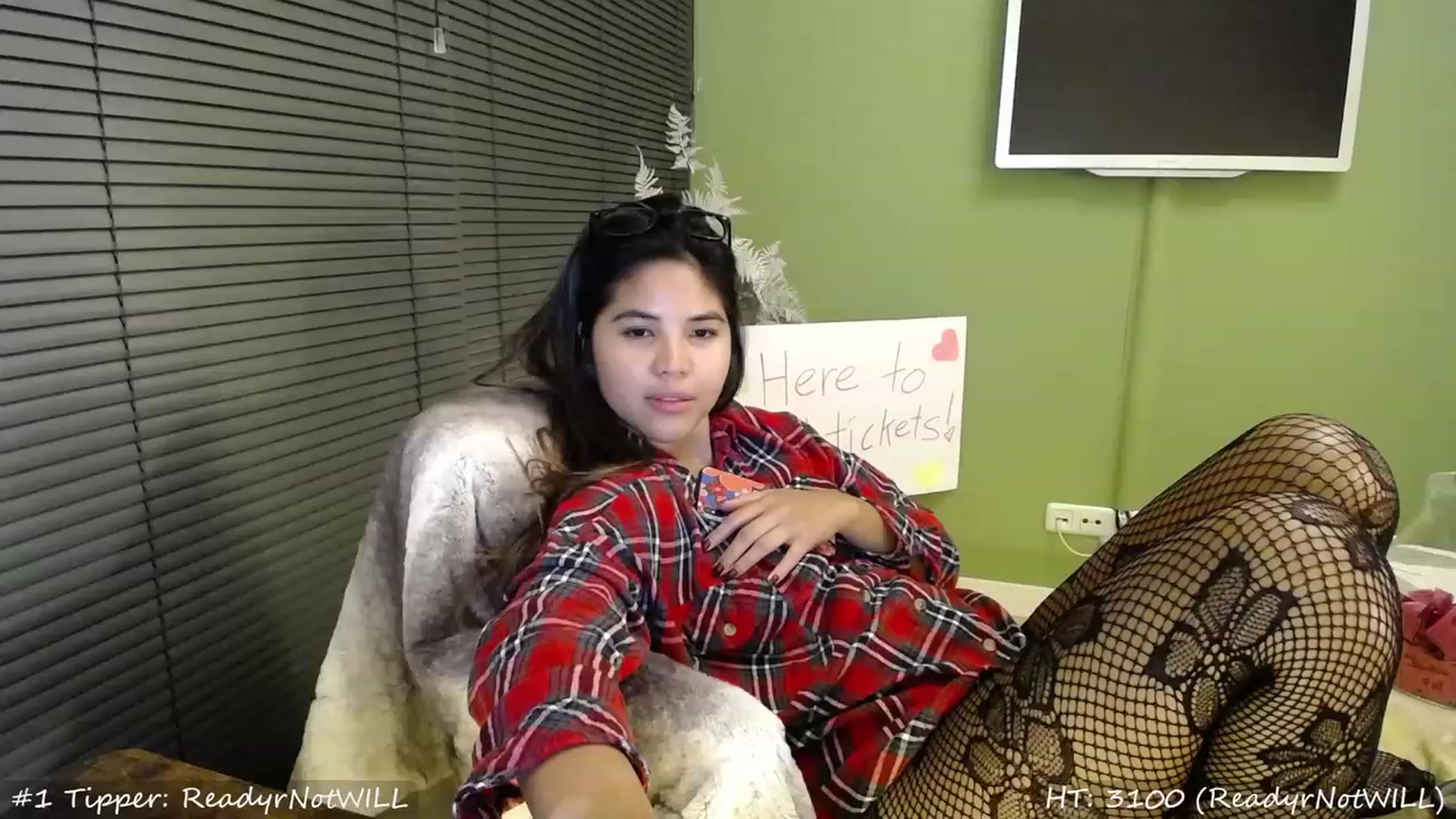 Gallery image thumbnail from MissMasie's myfreecams stream on, 09/30/2023, 22:17 image 2 of 20