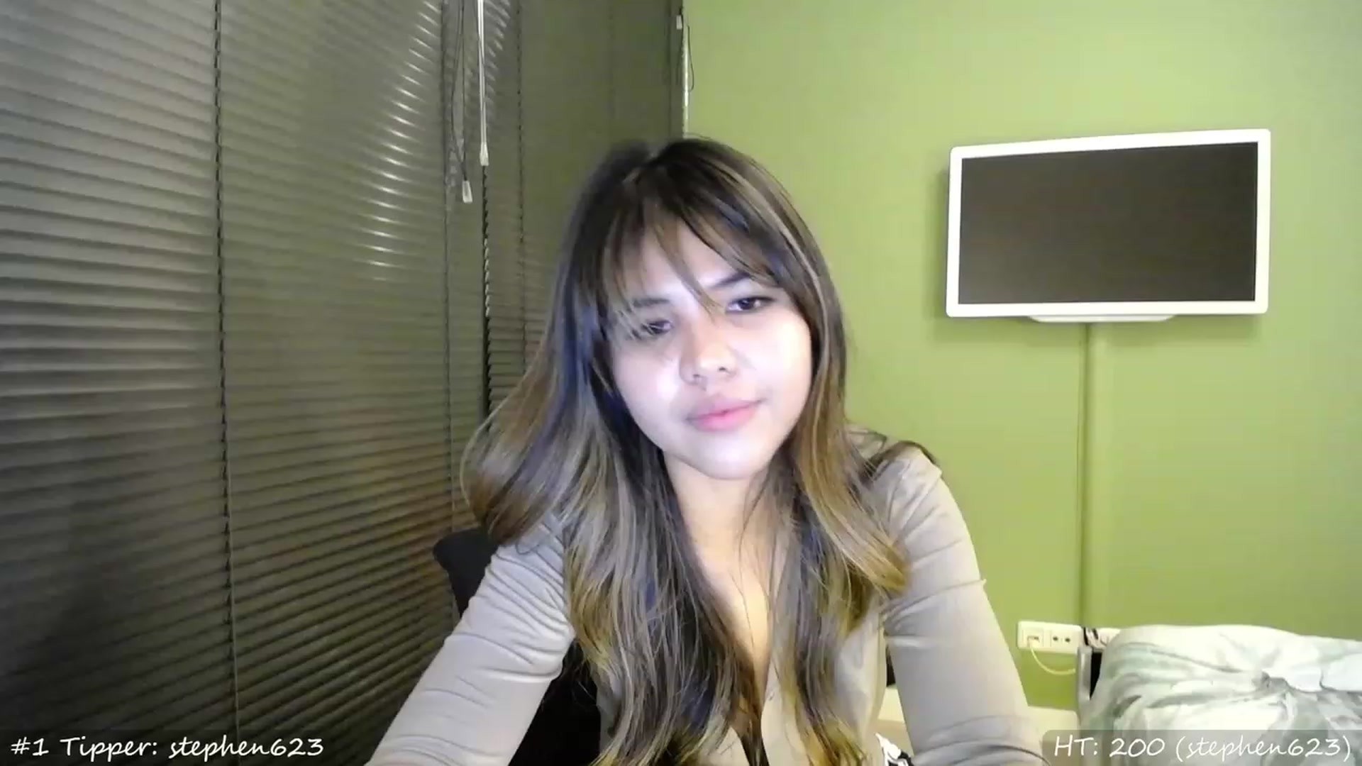 Gallery image thumbnail from MissMasie's myfreecams stream on, 10/06/2023, 22:09 image 4 of 20