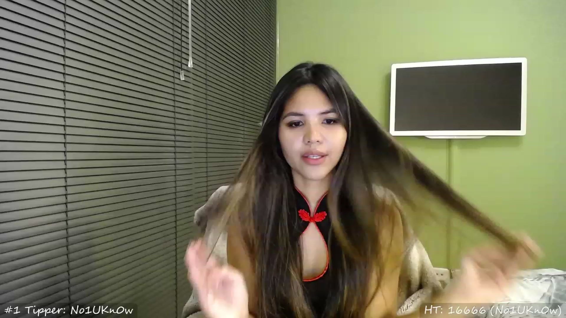 Gallery image thumbnail from MissMasie's myfreecams stream on, 11/11/2023, 21:07 image 14 of 20