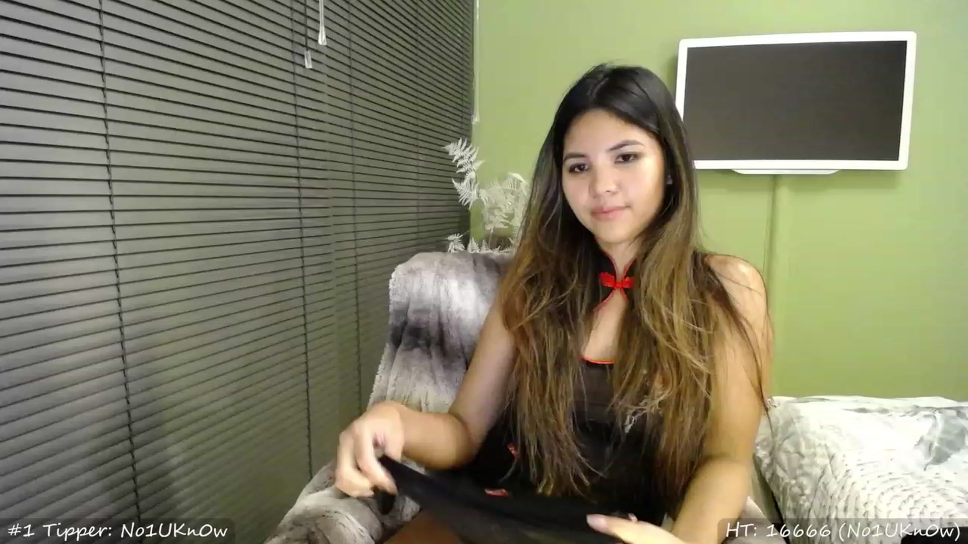 Gallery image thumbnail from MissMasie's myfreecams stream on, 11/11/2023, 22:42 image 17 of 20