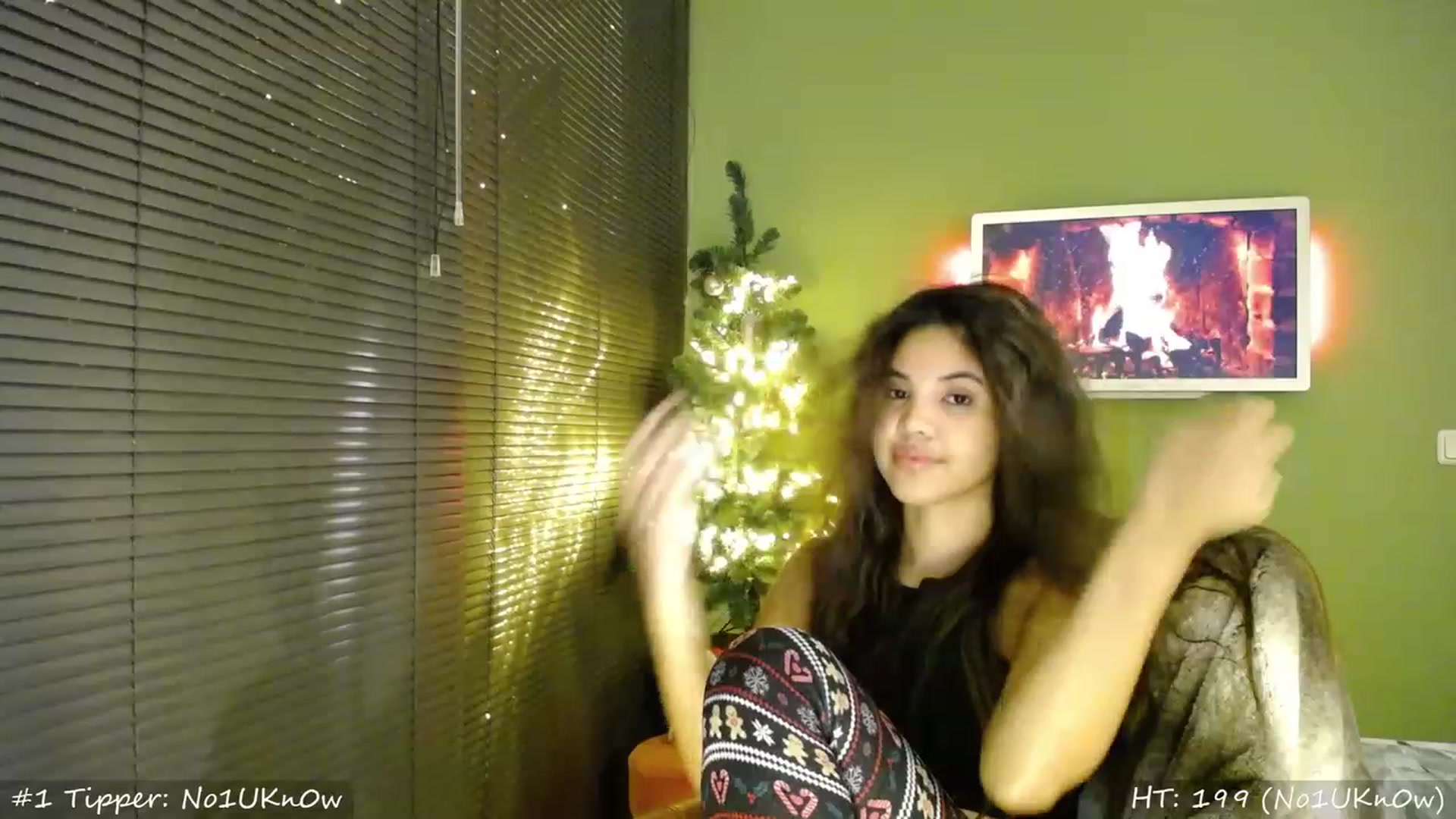 Gallery image thumbnail from MissMasie's myfreecams stream on, 12/02/2023, 22:21 image 19 of 20