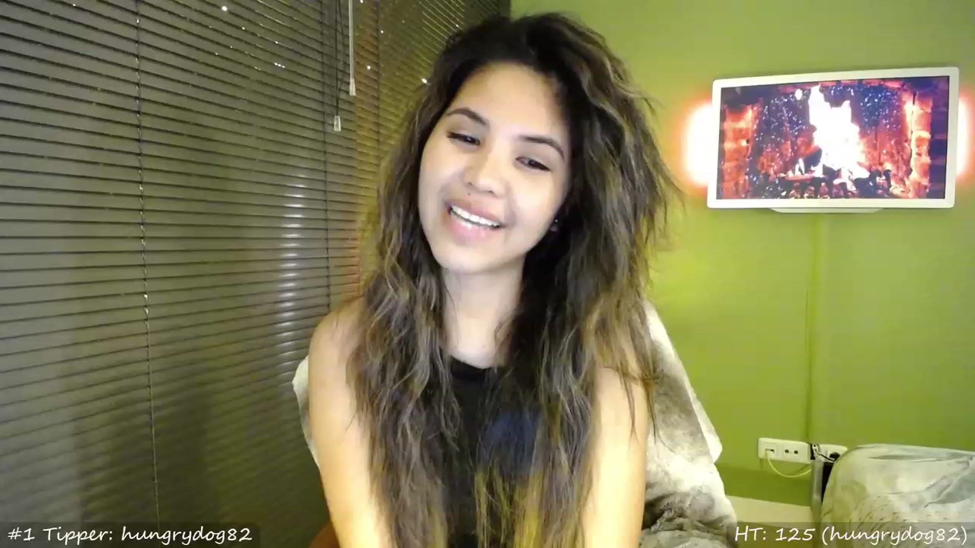 Gallery image thumbnail from MissMasie's myfreecams stream on, 12/02/2023, 22:21 image 4 of 20
