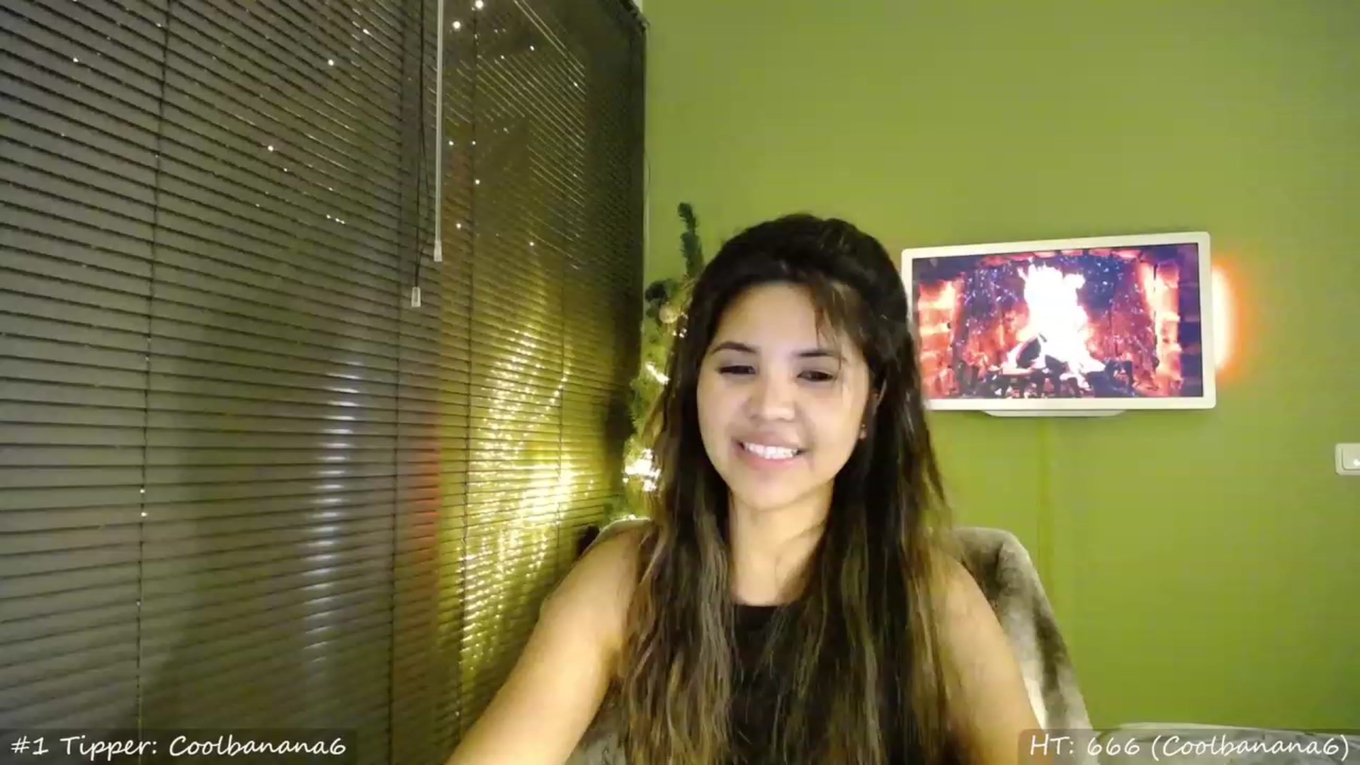 Gallery image thumbnail from MissMasie's myfreecams stream on, 12/03/2023, 24:04 image 9 of 20