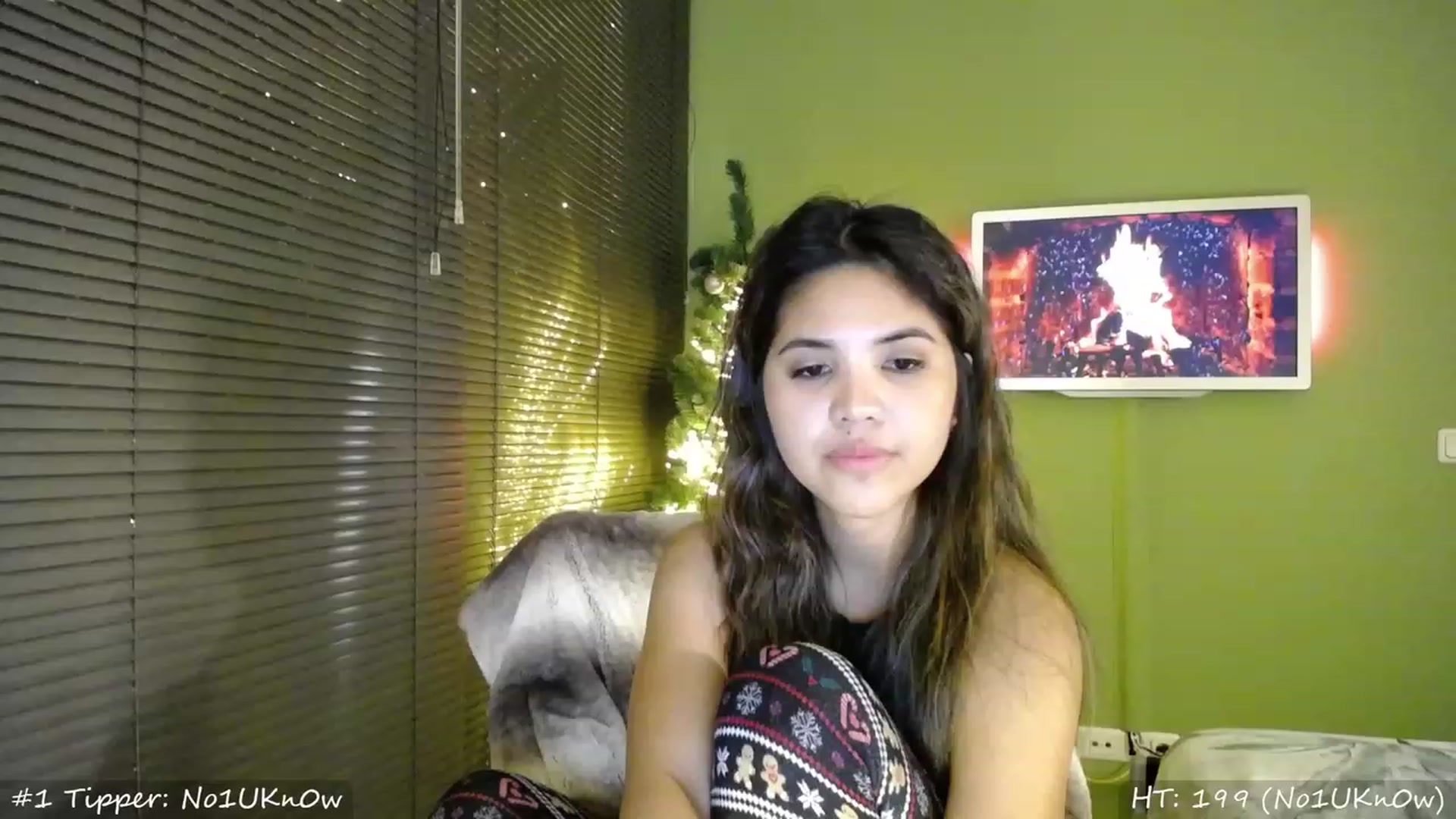 Gallery image thumbnail from MissMasie's myfreecams stream on, 12/03/2023, 24:04 image 1 of 20