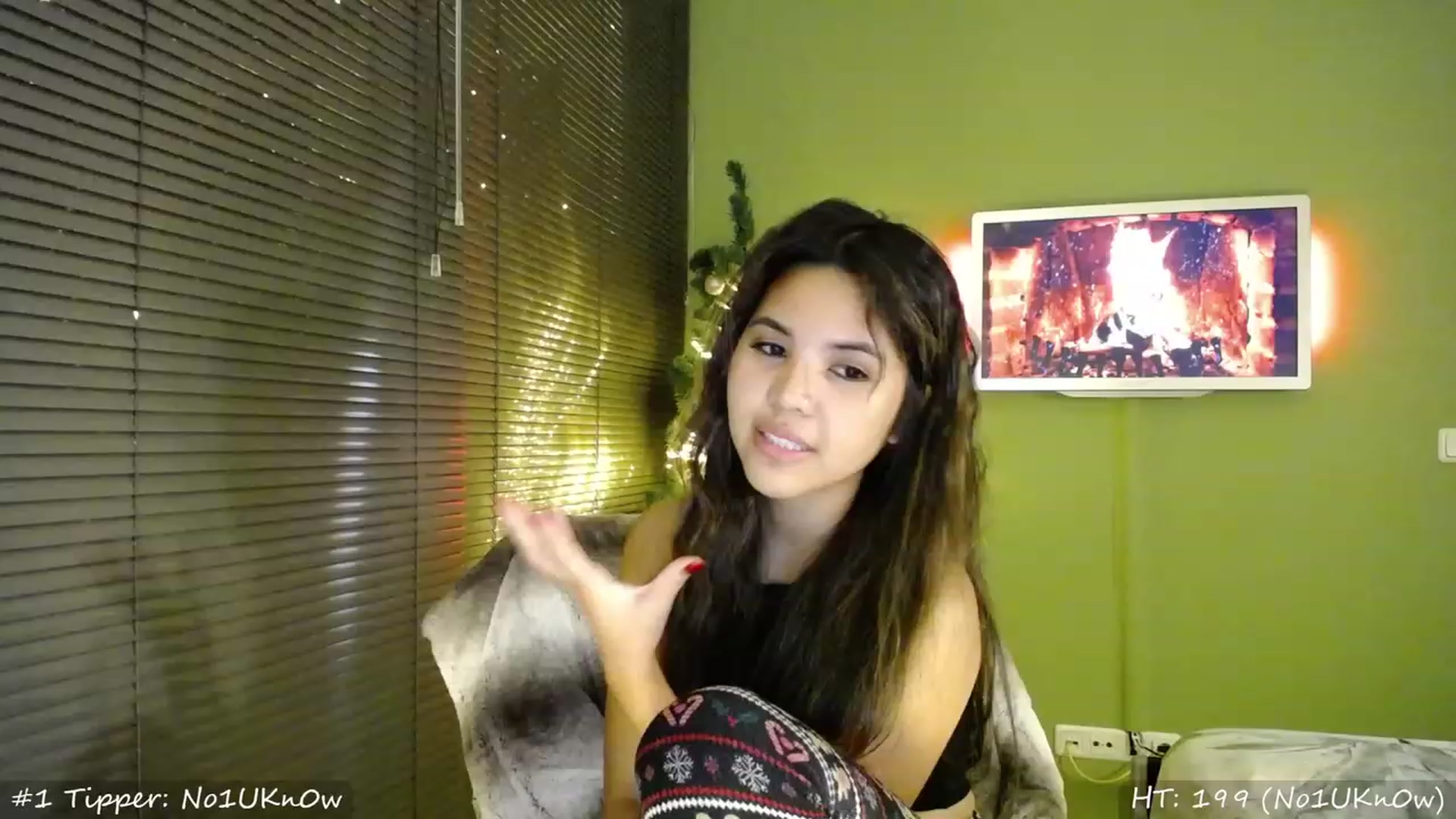 Gallery image thumbnail from MissMasie's myfreecams stream on, 12/03/2023, 24:04 image 2 of 20