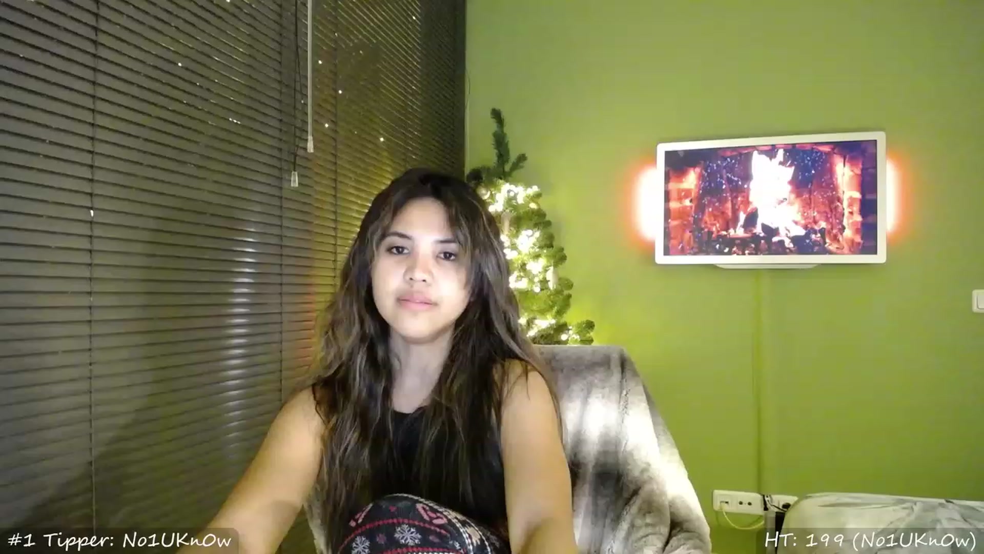 Gallery image thumbnail from MissMasie's myfreecams stream on, 12/03/2023, 24:04 image 4 of 20