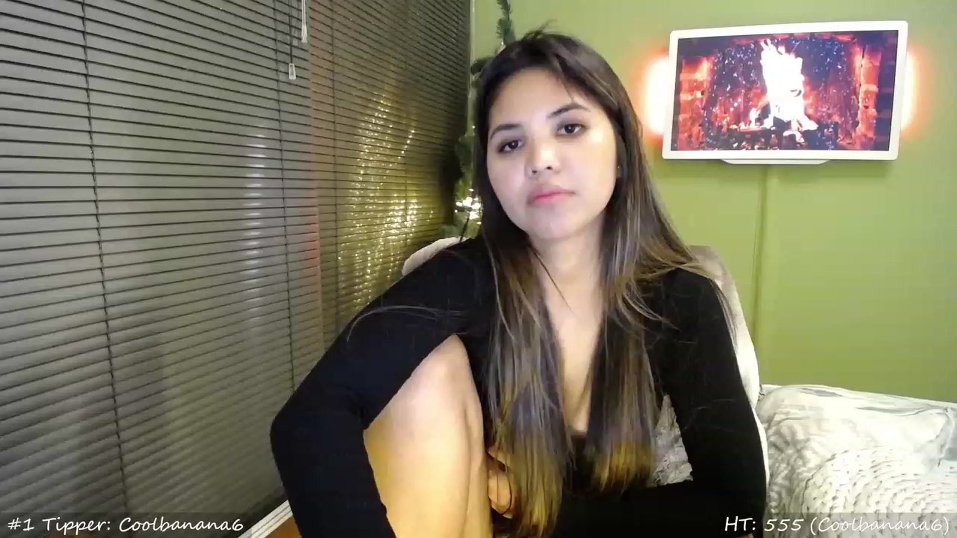 Gallery image thumbnail from MissMasie's myfreecams stream on, 12/03/2023, 20:47 image 11 of 20