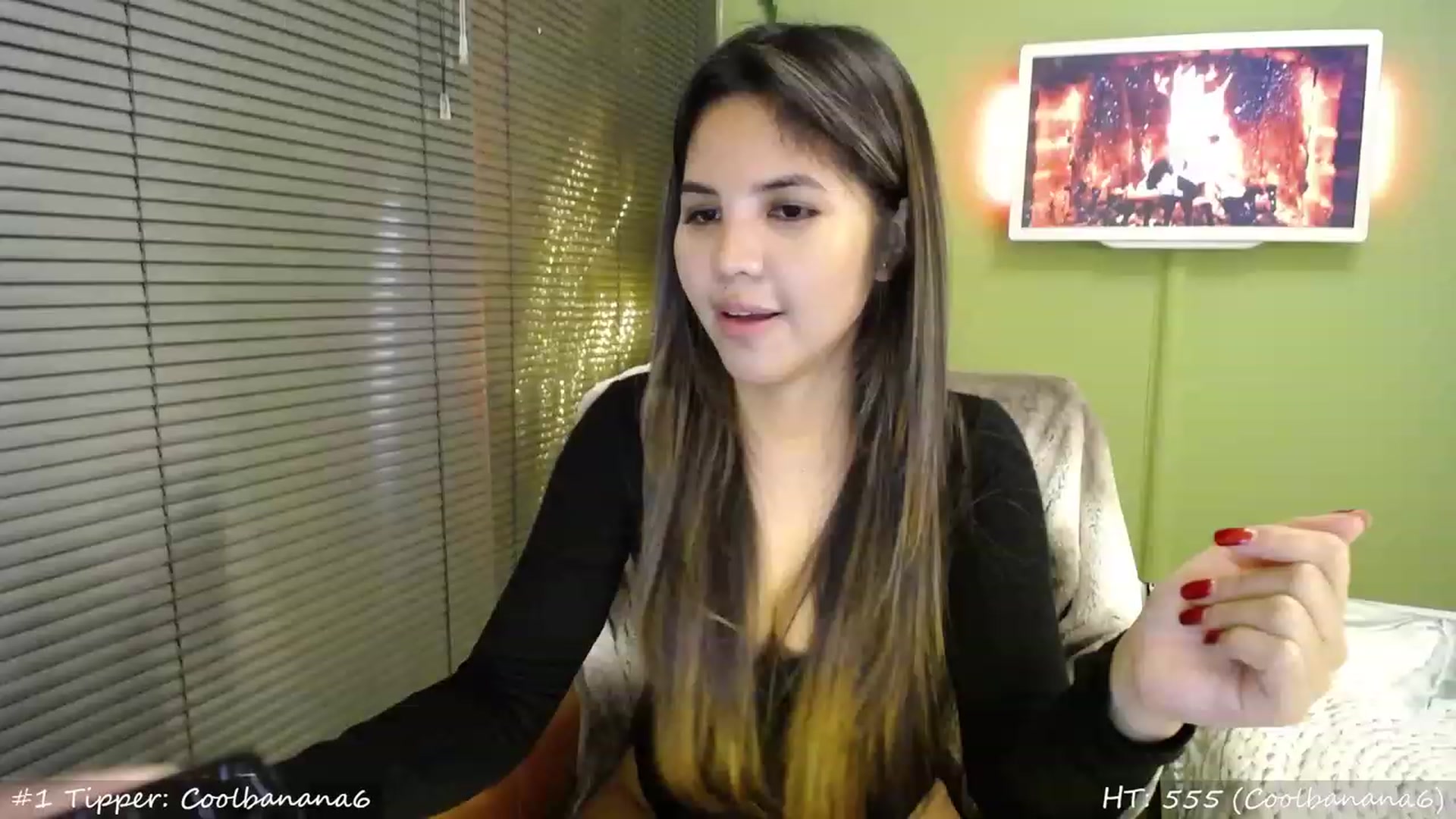 Gallery image thumbnail from MissMasie's myfreecams stream on, 12/03/2023, 20:47 image 13 of 20
