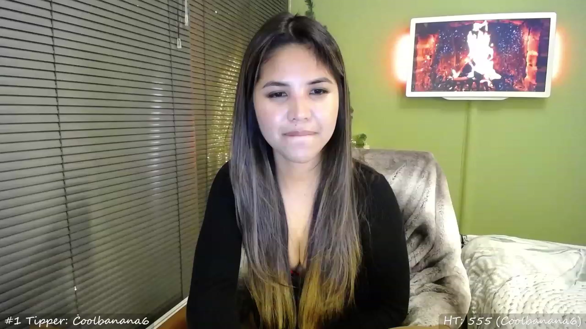 Gallery image thumbnail from MissMasie's myfreecams stream on, 12/03/2023, 20:47 image 14 of 20