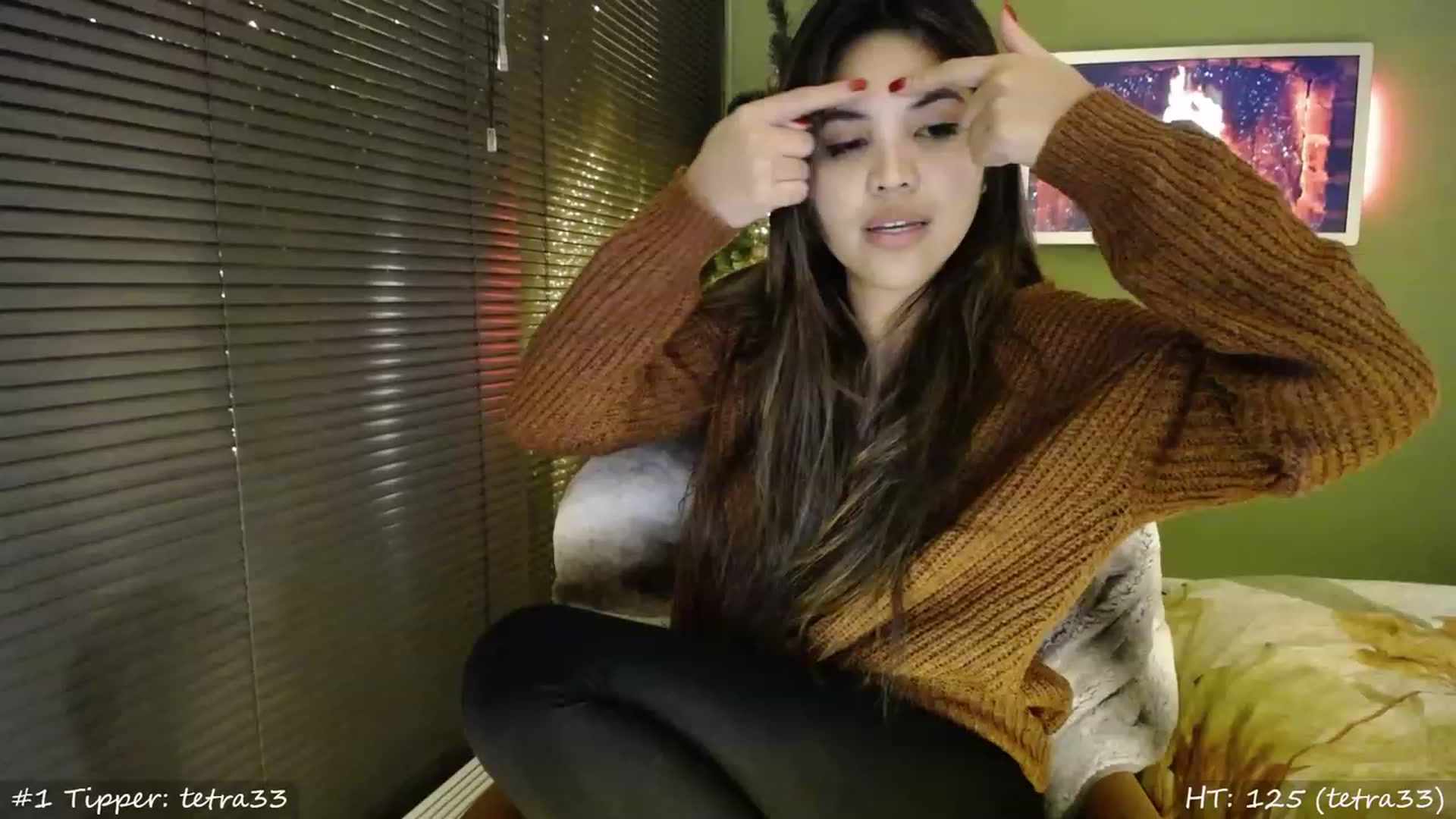 Gallery image thumbnail from MissMasie's myfreecams stream on, 12/08/2023, 23:58 image 11 of 20