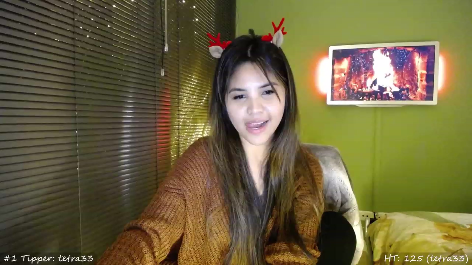 Gallery image thumbnail from MissMasie's myfreecams stream on, 12/08/2023, 23:58 image 10 of 20