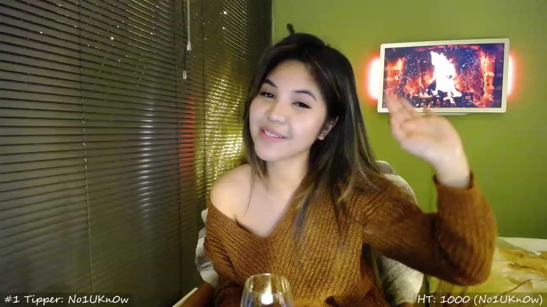 Gallery image thumbnail from MissMasie's myfreecams stream on, 12/08/2023, 23:58 image 19 of 20