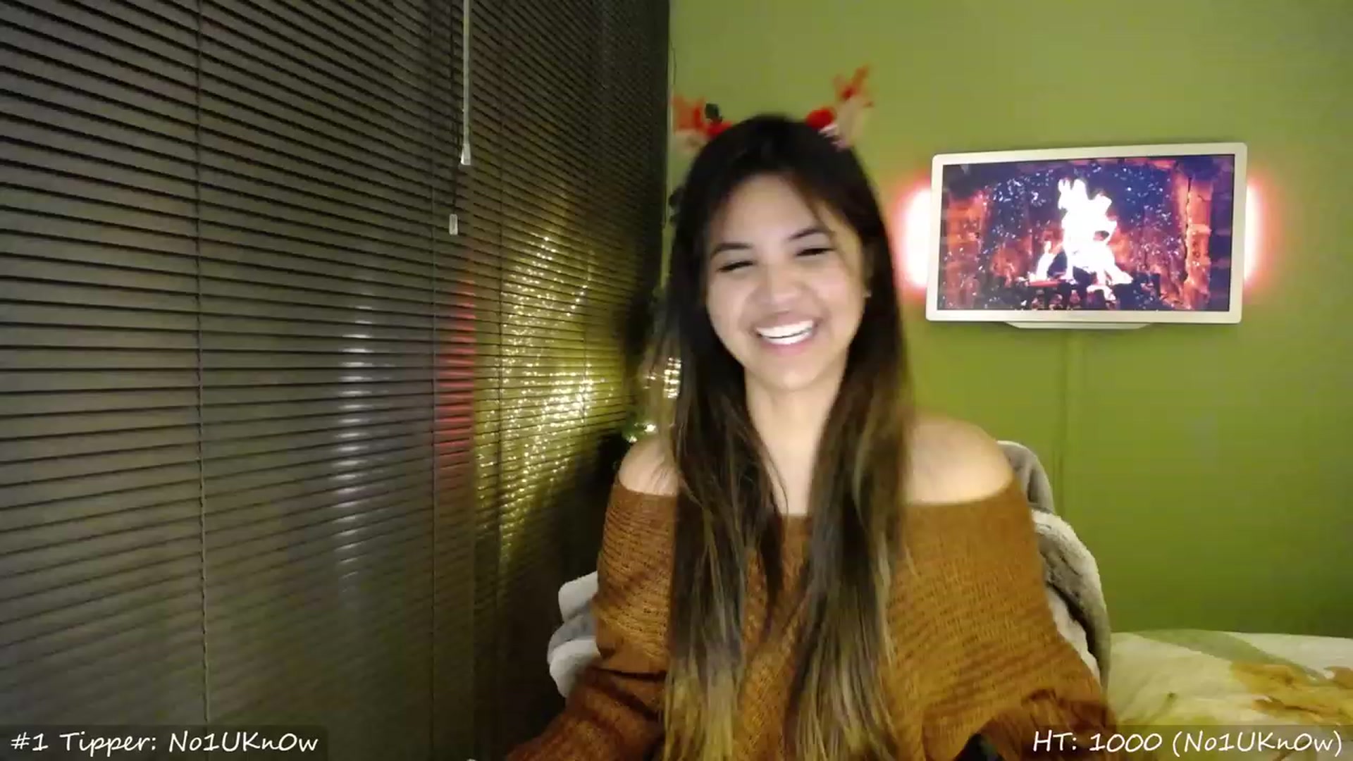 Gallery image thumbnail from MissMasie's myfreecams stream on, 12/09/2023, 24:48 image 17 of 20