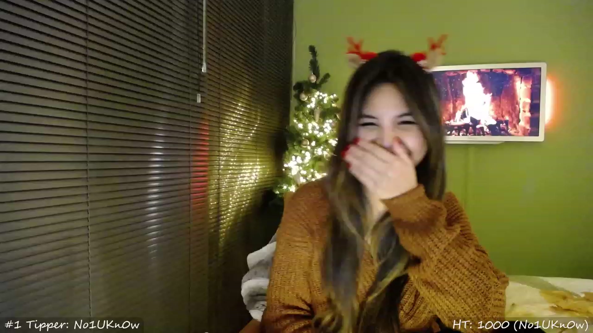 Gallery image thumbnail from MissMasie's myfreecams stream on, 12/09/2023, 24:48 image 15 of 20