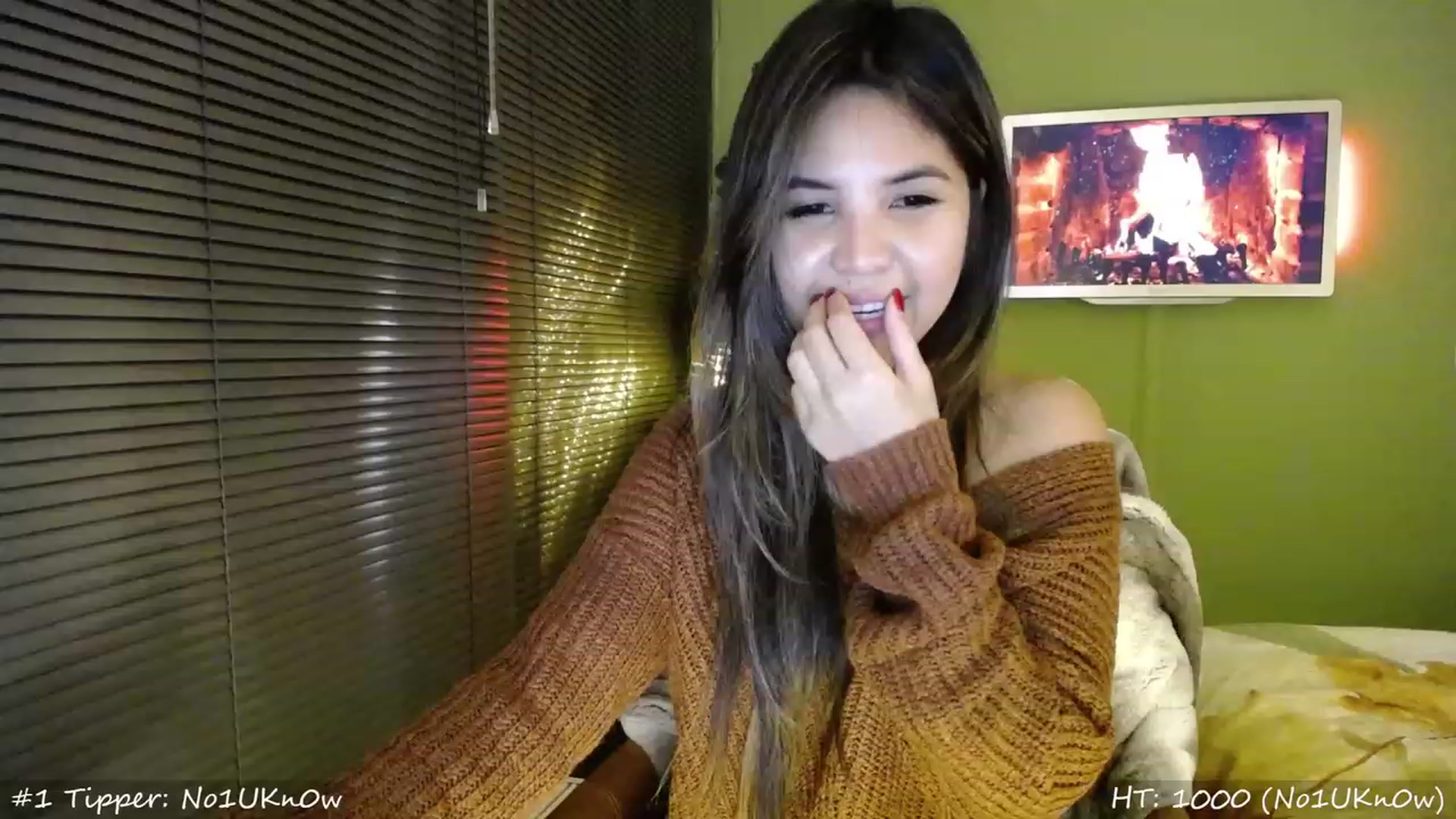 Gallery image thumbnail from MissMasie's myfreecams stream on, 12/09/2023, 24:48 image 8 of 20