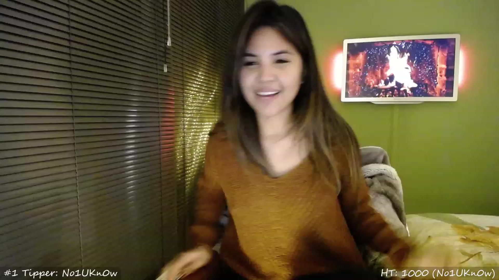 Gallery image thumbnail from MissMasie's myfreecams stream on, 12/09/2023, 24:48 image 3 of 20
