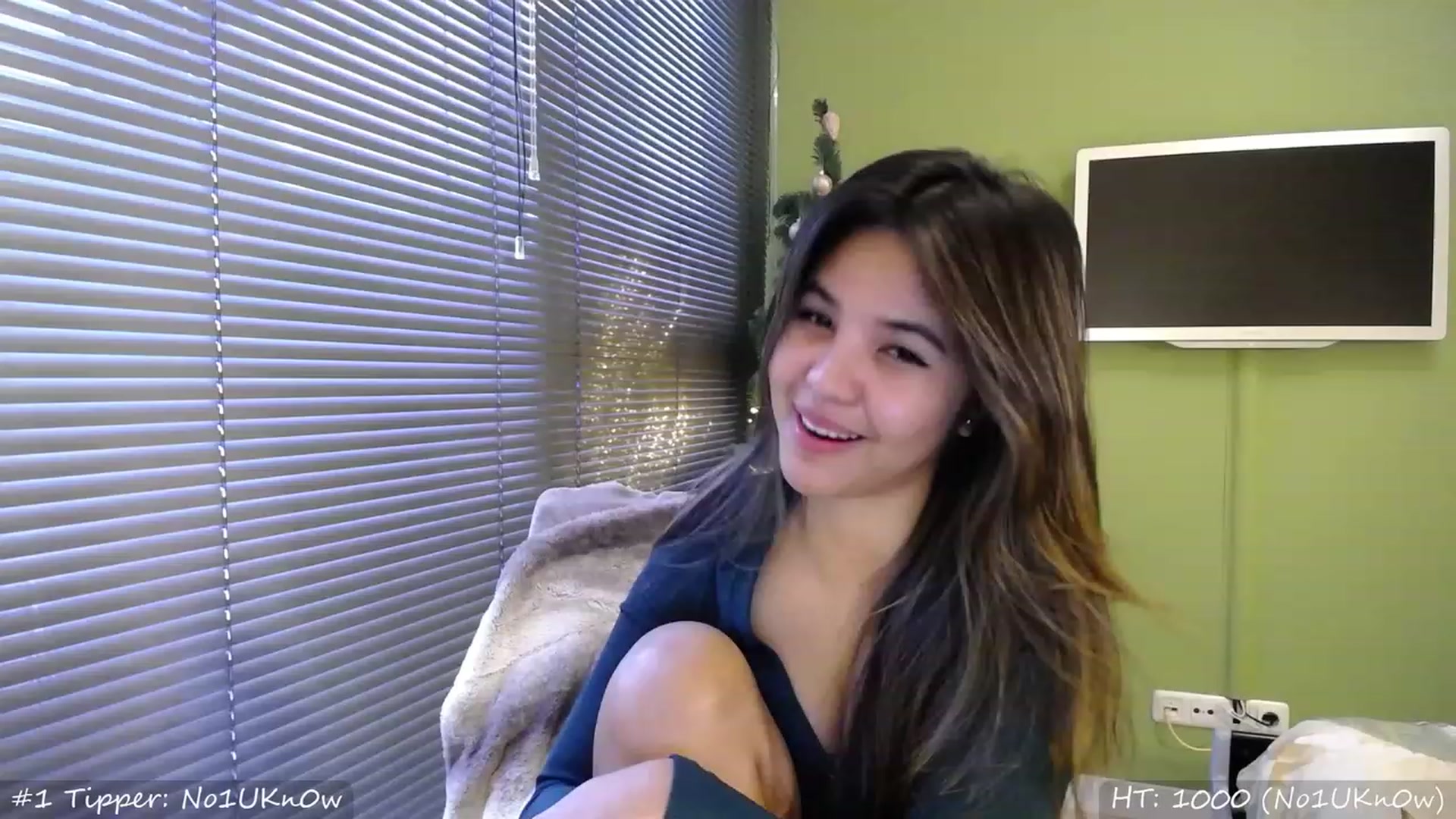 Gallery image thumbnail from MissMasie's myfreecams stream on, 12/09/2023, 11:05 image 12 of 20