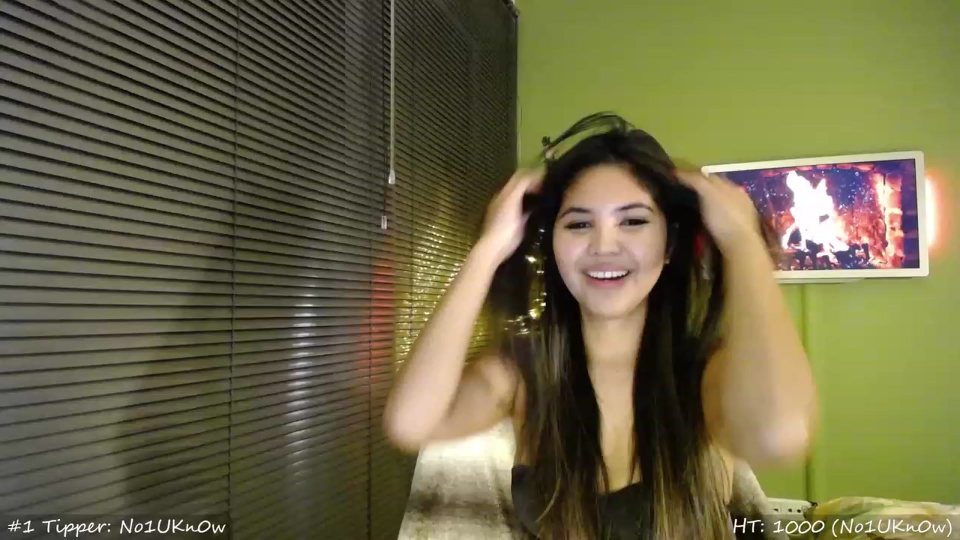 Gallery image thumbnail from MissMasie's myfreecams stream on, 12/10/2023, 02:07 image 10 of 20