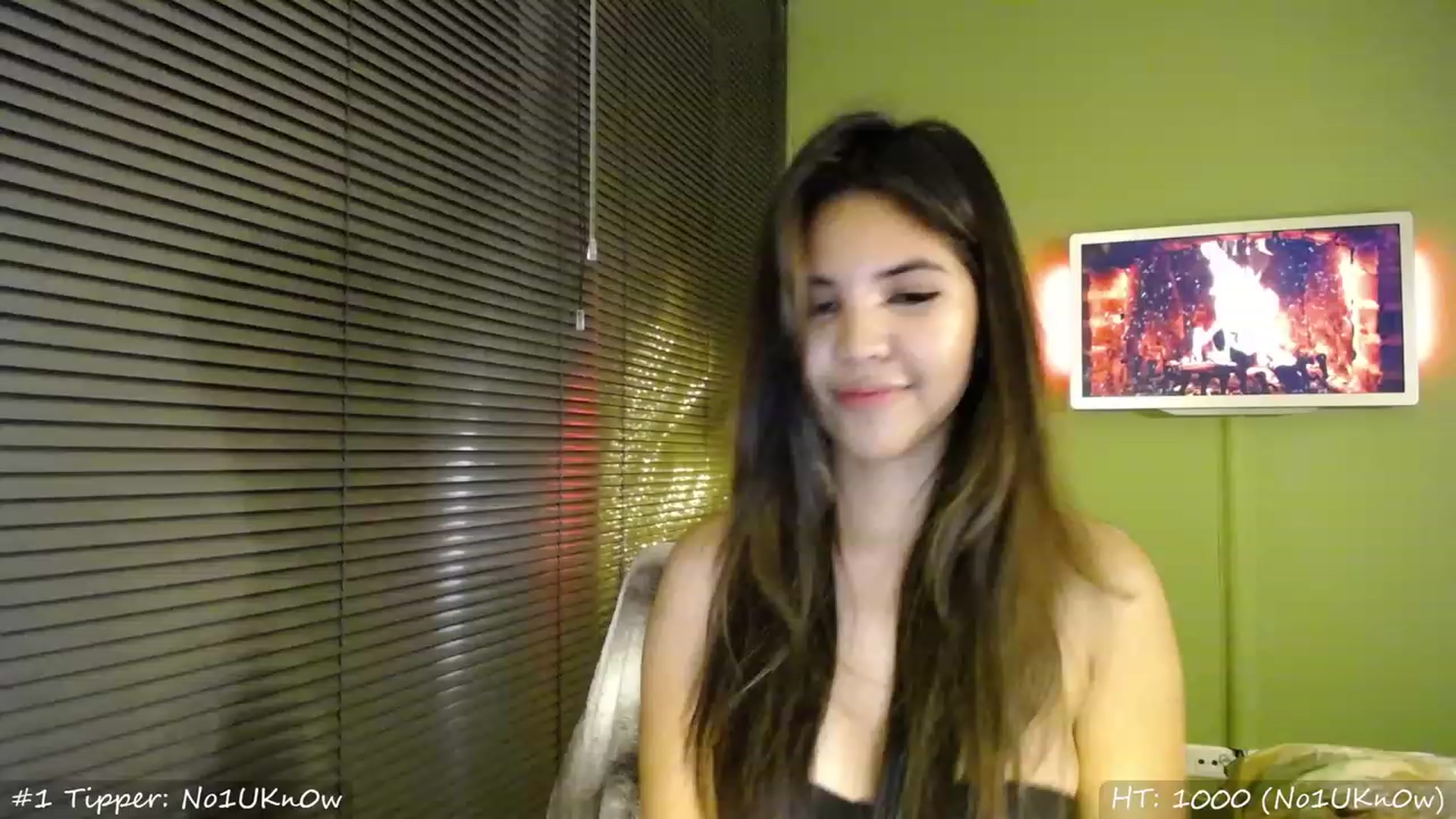 Gallery image thumbnail from MissMasie's myfreecams stream on, 12/10/2023, 02:07 image 12 of 20
