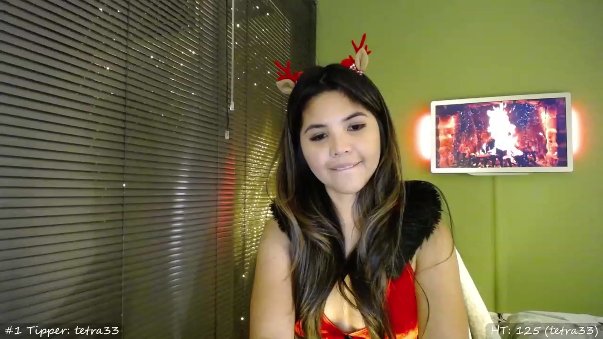 Gallery image thumbnail from MissMasie's myfreecams stream on, 12/16/2023, 24:08 image 4 of 20