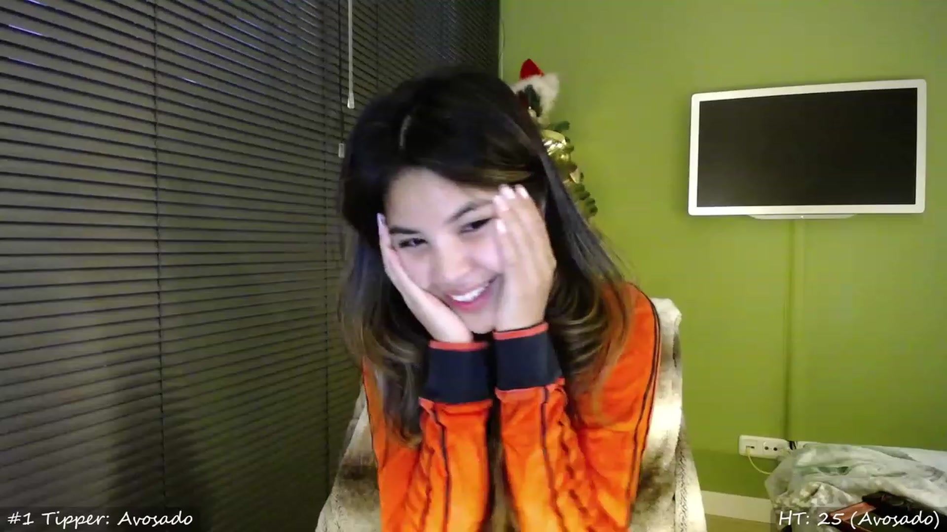 Gallery image thumbnail from MissMasie's myfreecams stream on, 12/16/2023, 07:25 image 18 of 20
