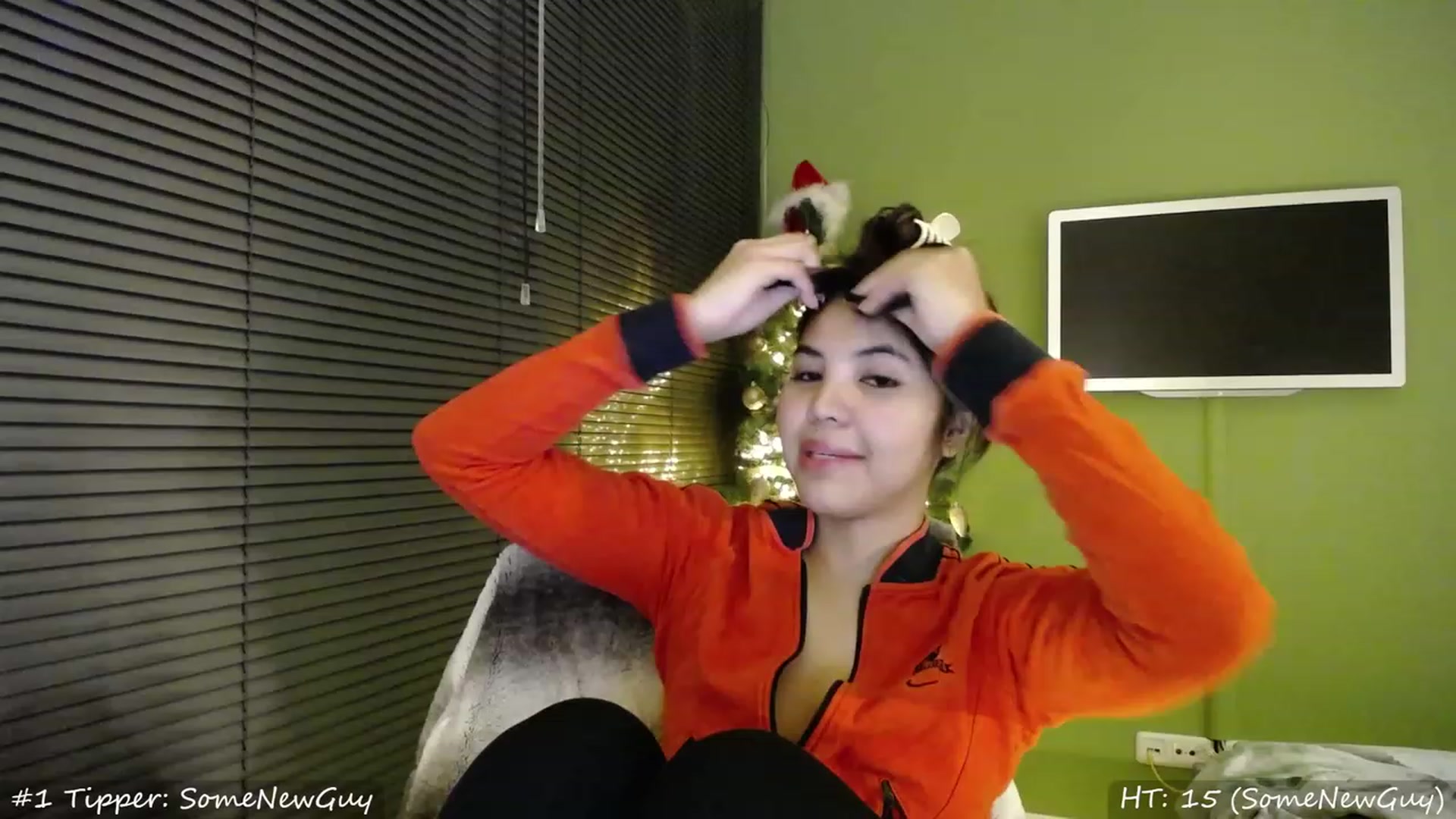 Gallery image thumbnail from MissMasie's myfreecams stream on, 12/16/2023, 07:25 image 7 of 20