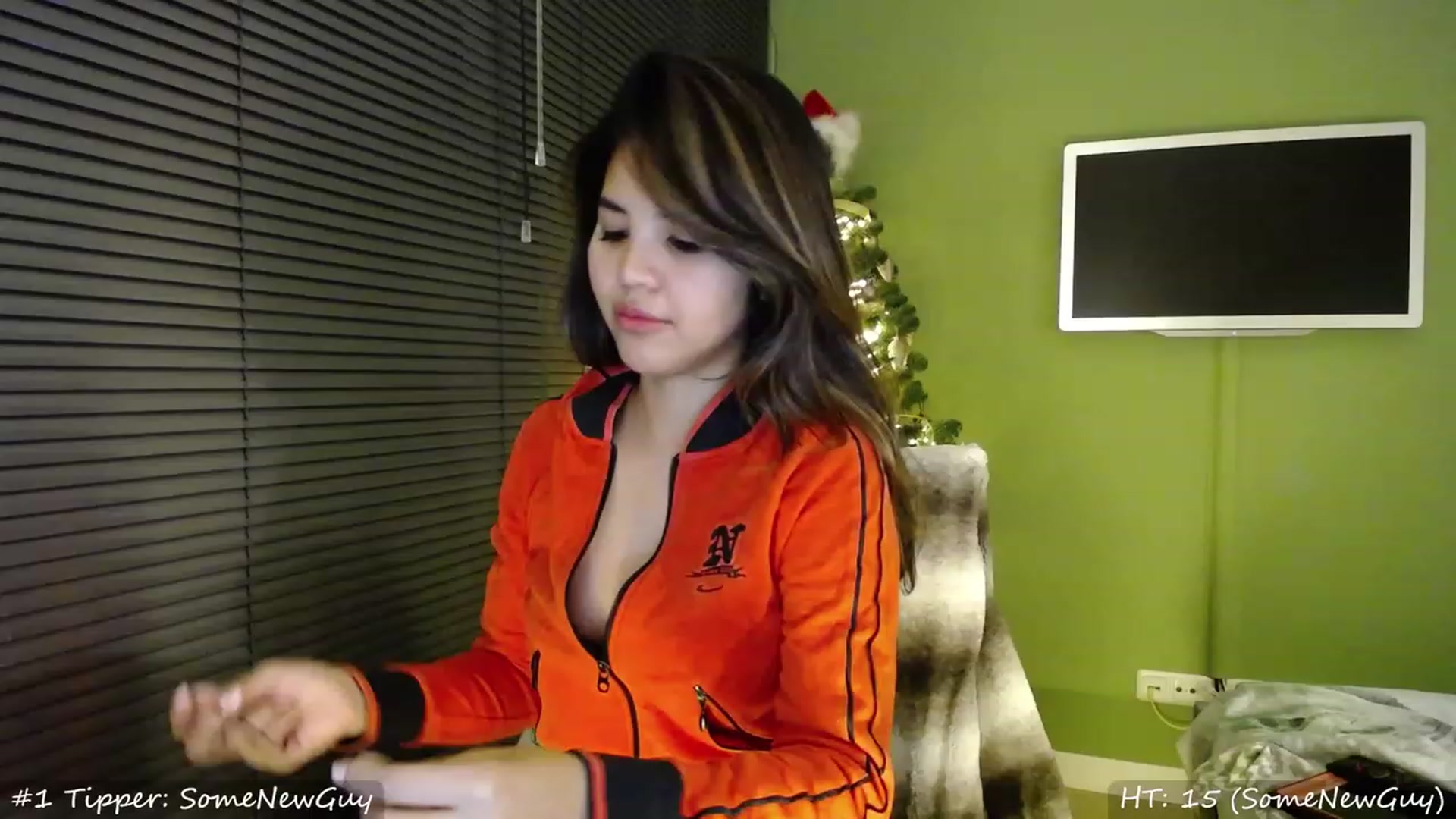 Gallery image thumbnail from MissMasie's myfreecams stream on, 12/16/2023, 07:25 image 9 of 20