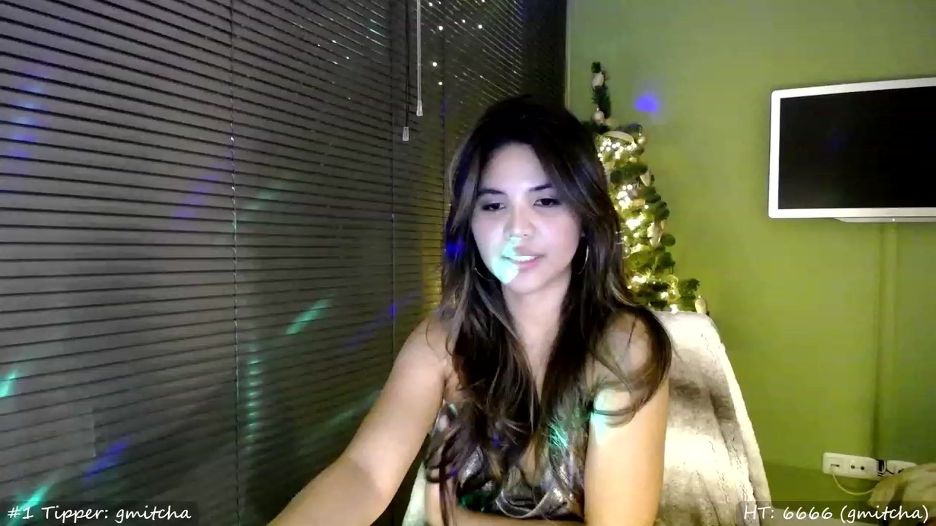 Gallery image thumbnail from MissMasie's myfreecams stream on, 12/30/2023, 23:44 image 13 of 20