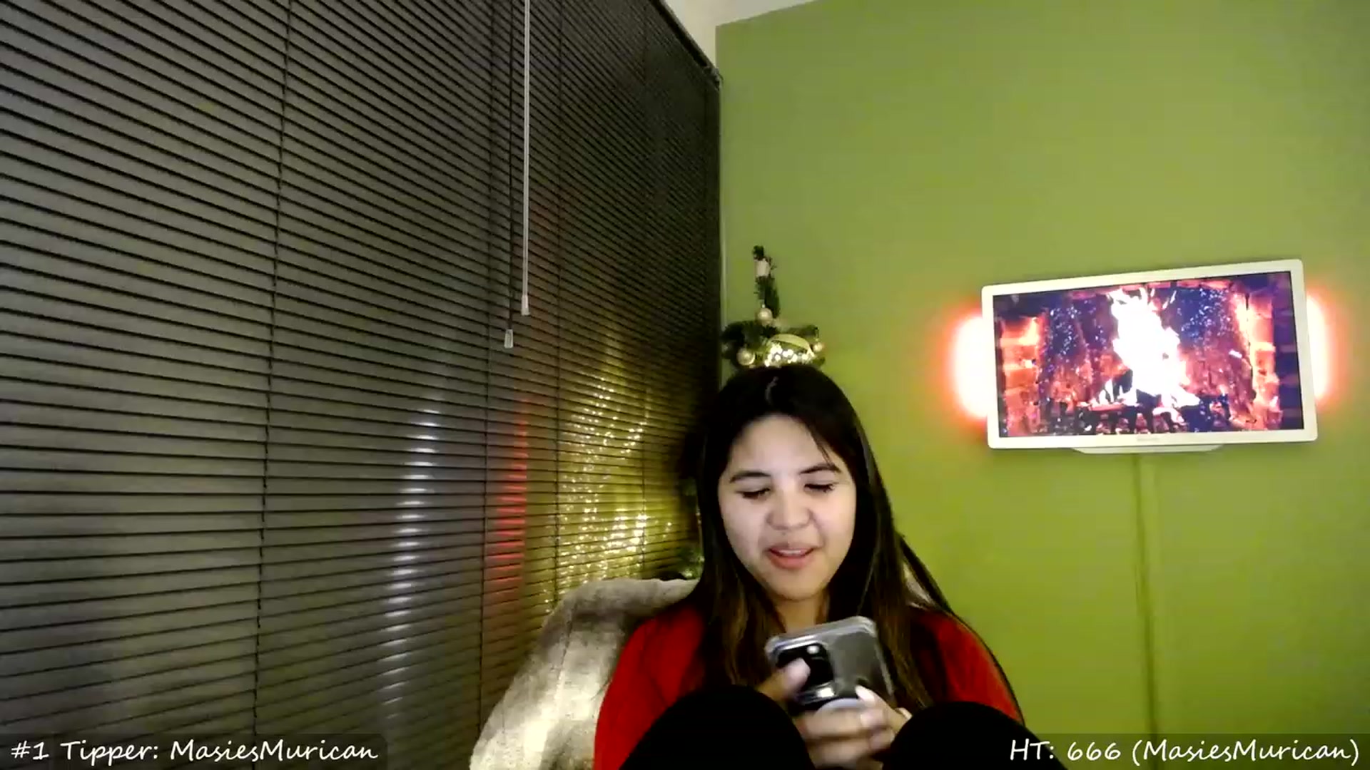 Gallery image thumbnail from MissMasie's myfreecams stream on, 01/06/2024, 03:46 image 8 of 20