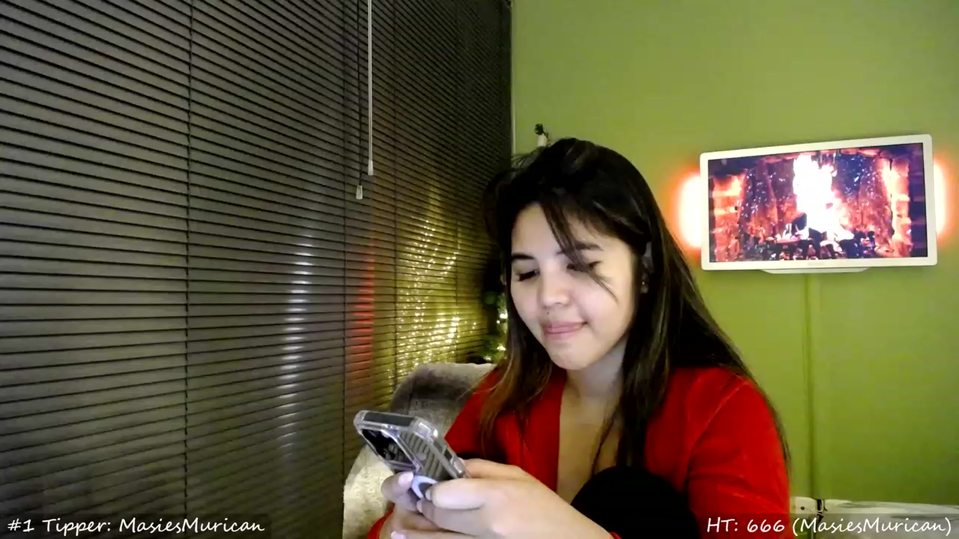 Gallery image thumbnail from MissMasie's myfreecams stream on, 01/06/2024, 03:46 image 13 of 20