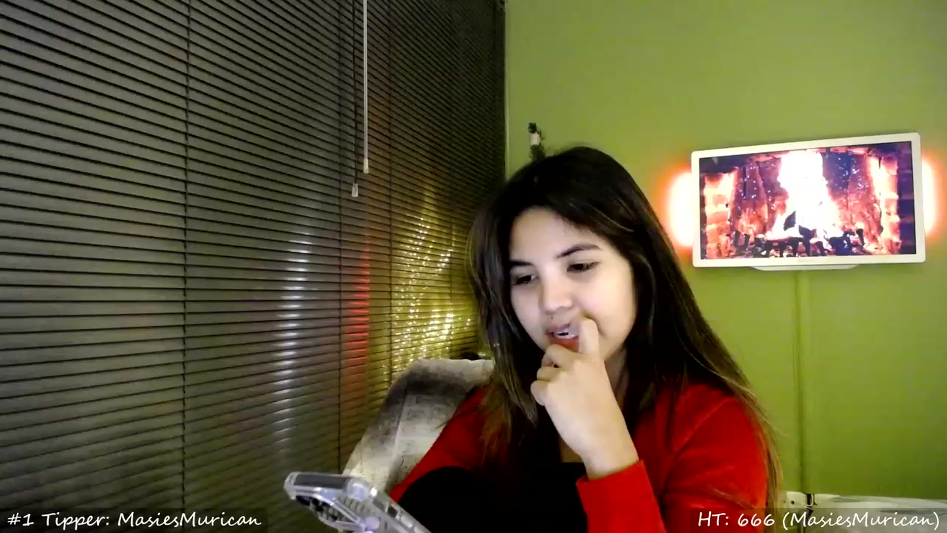 Gallery image thumbnail from MissMasie's myfreecams stream on, 01/06/2024, 03:46 image 16 of 20