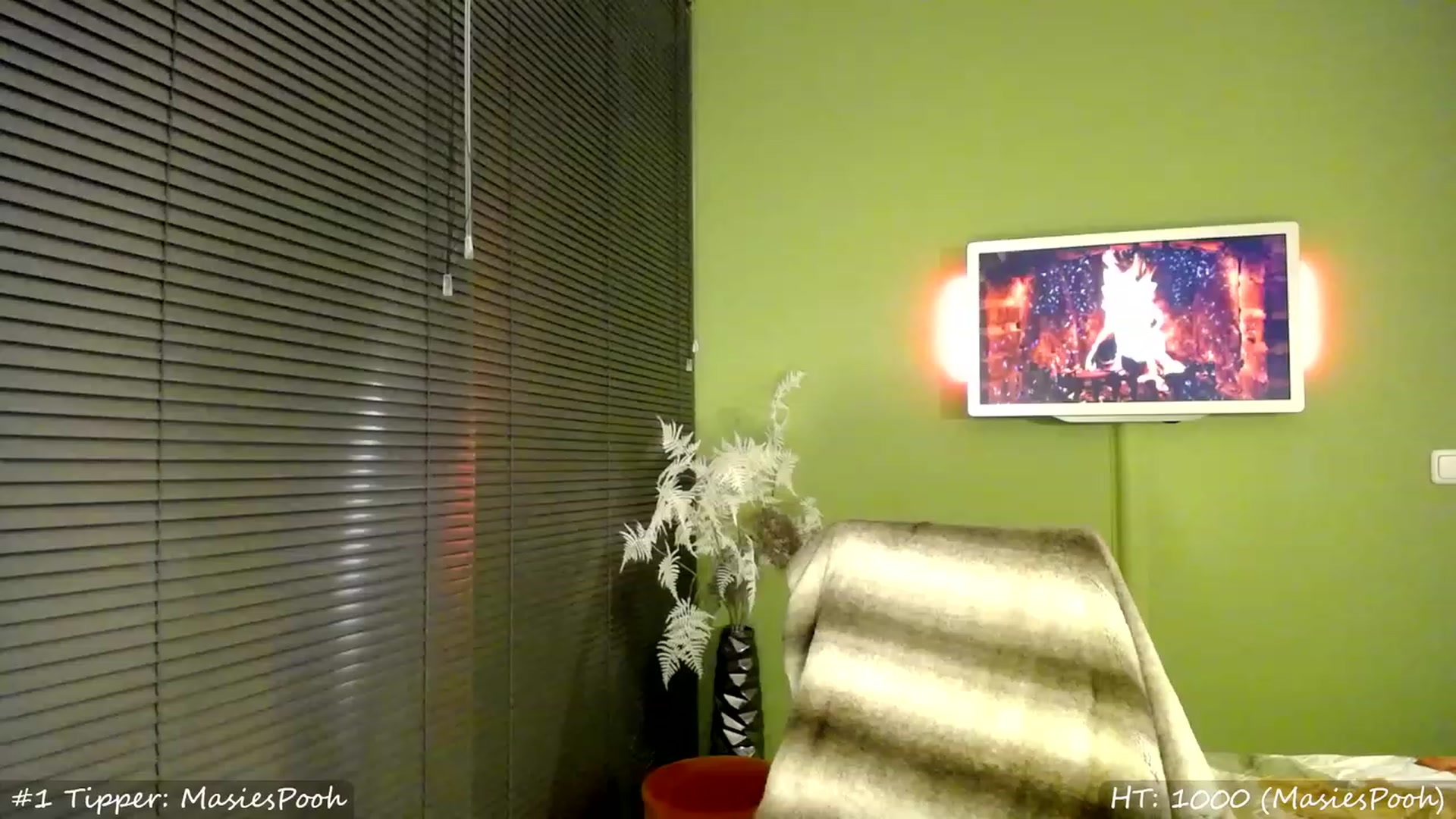 Gallery image thumbnail from MissMasie's myfreecams stream on, 01/19/2024, 22:11 image 19 of 20