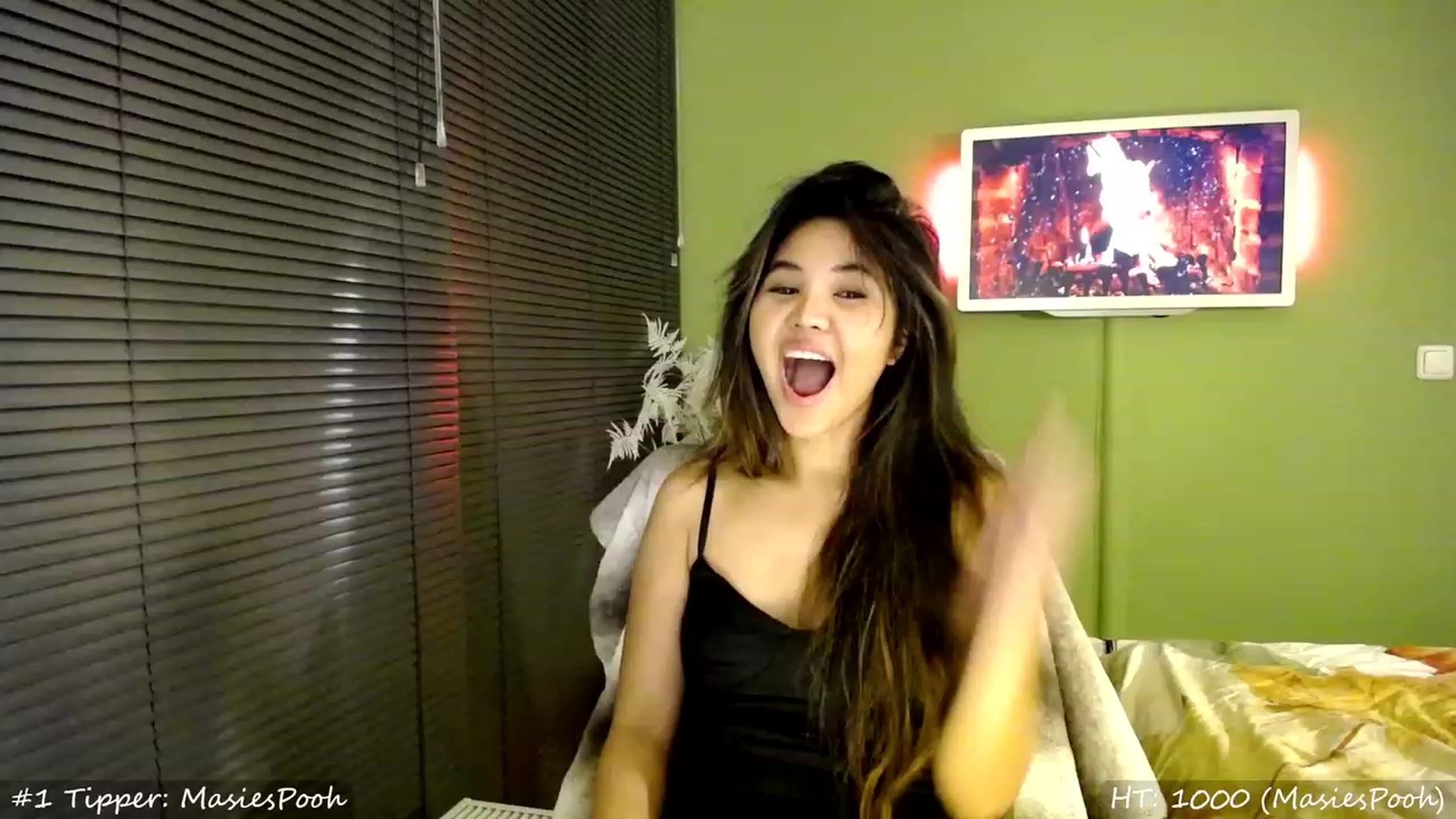 Gallery image thumbnail from MissMasie's myfreecams stream on, 01/19/2024, 22:11 image 4 of 20