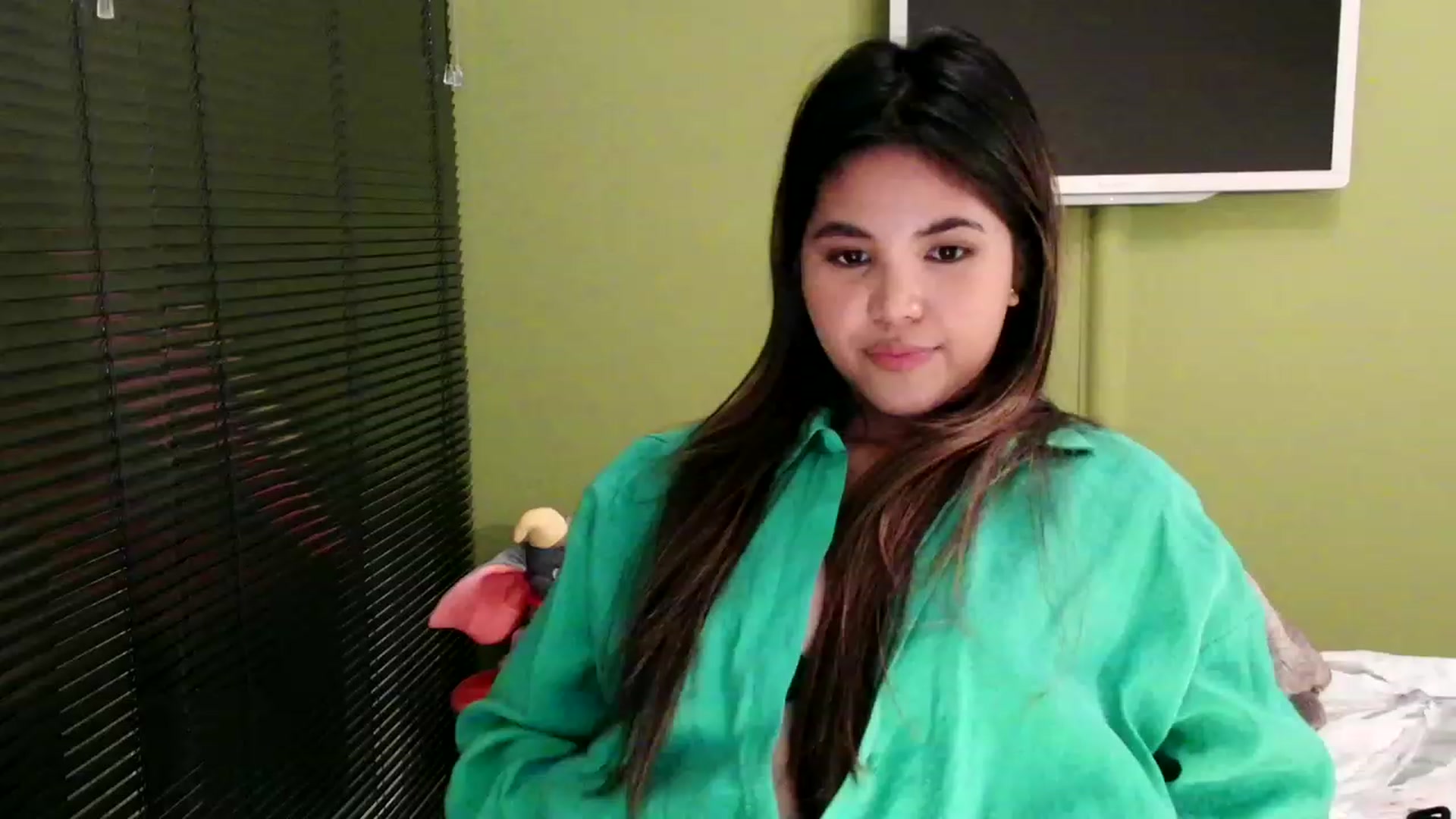 Gallery image thumbnail from MissMasie's myfreecams stream on, 03/02/2024, 21:47 image 18 of 20