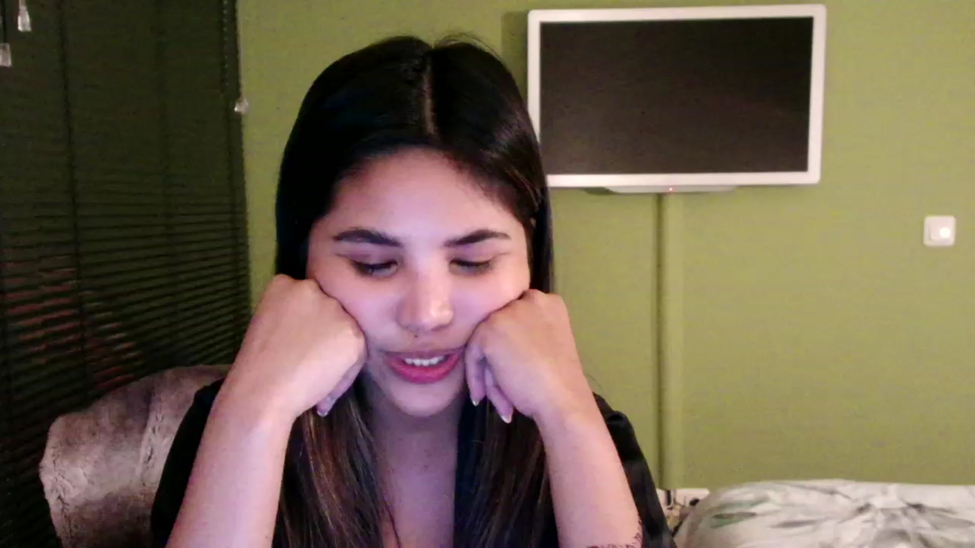 Gallery image thumbnail from MissMasie's myfreecams stream on, 03/03/2024, 01:28 image 7 of 20