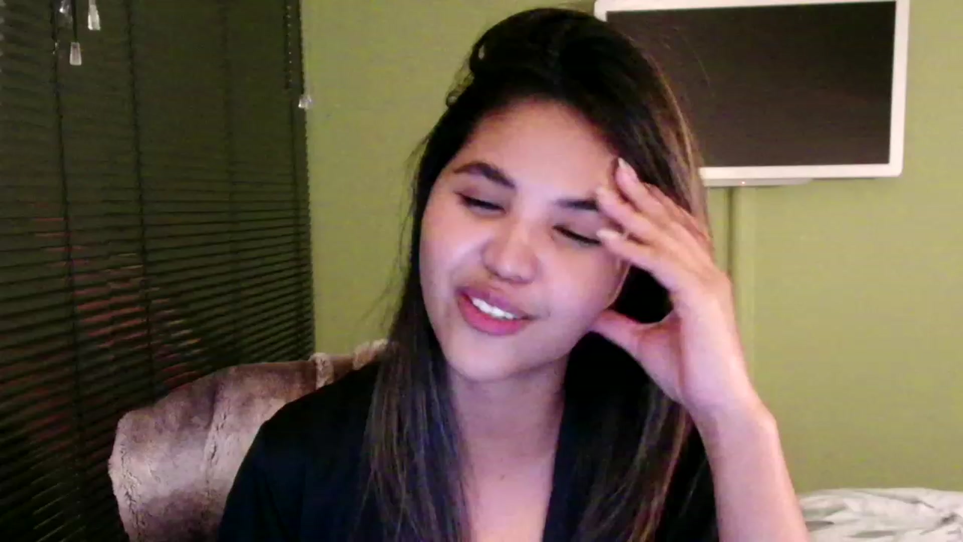 Gallery image thumbnail from MissMasie's myfreecams stream on, 03/03/2024, 01:28 image 18 of 20